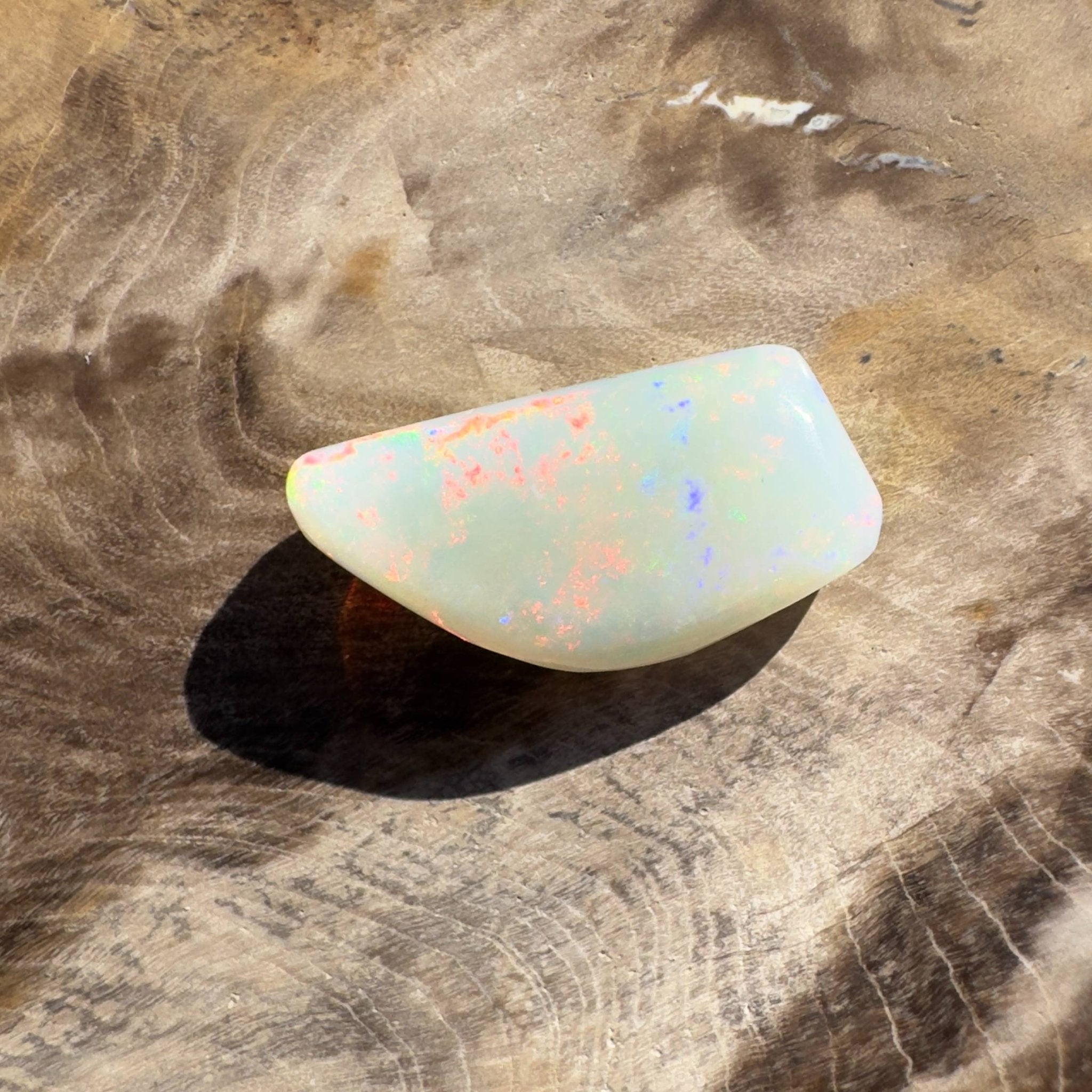 4.8ct Hand - cut Solid Coober Pedy Opal