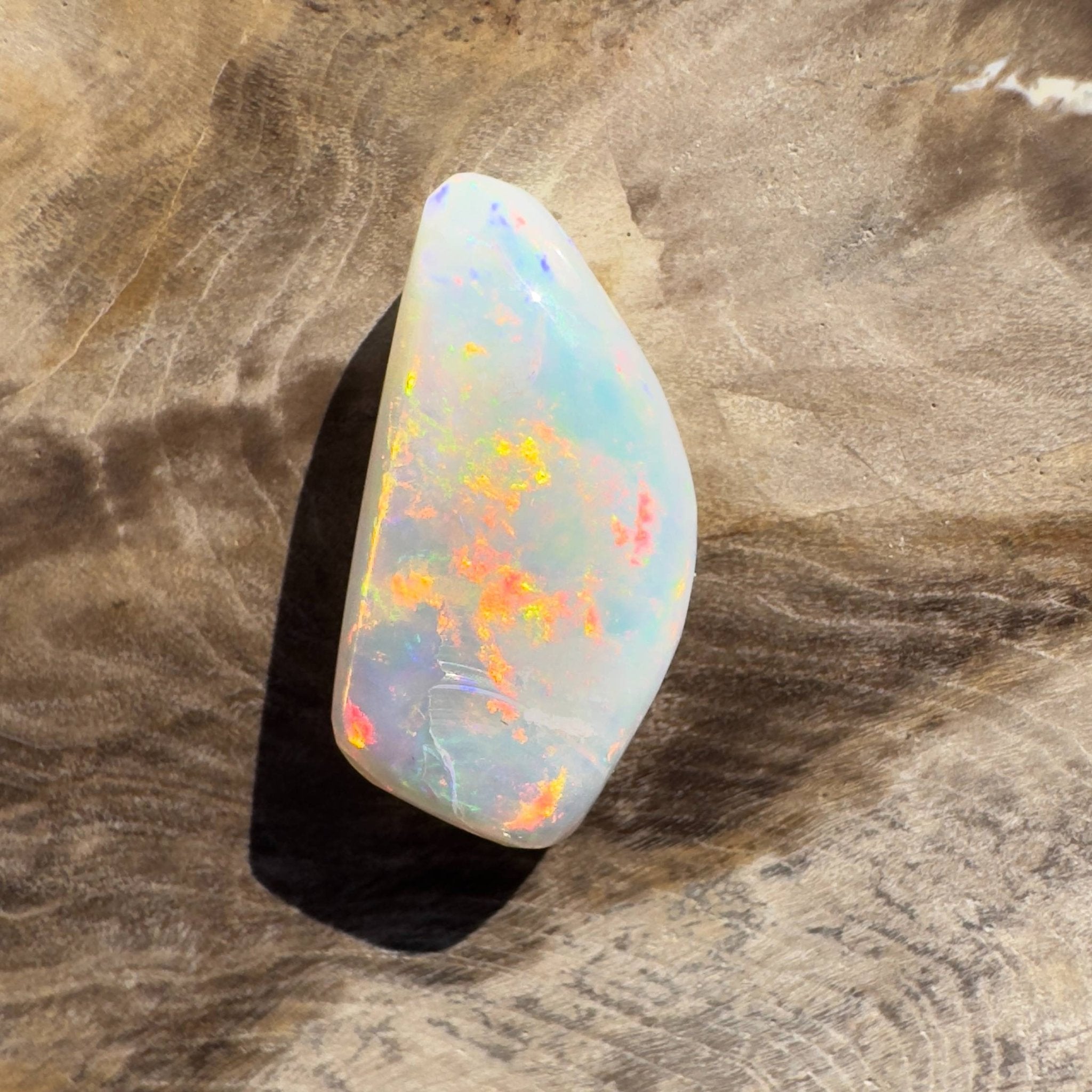 4.8ct Hand - cut Solid Coober Pedy Opal