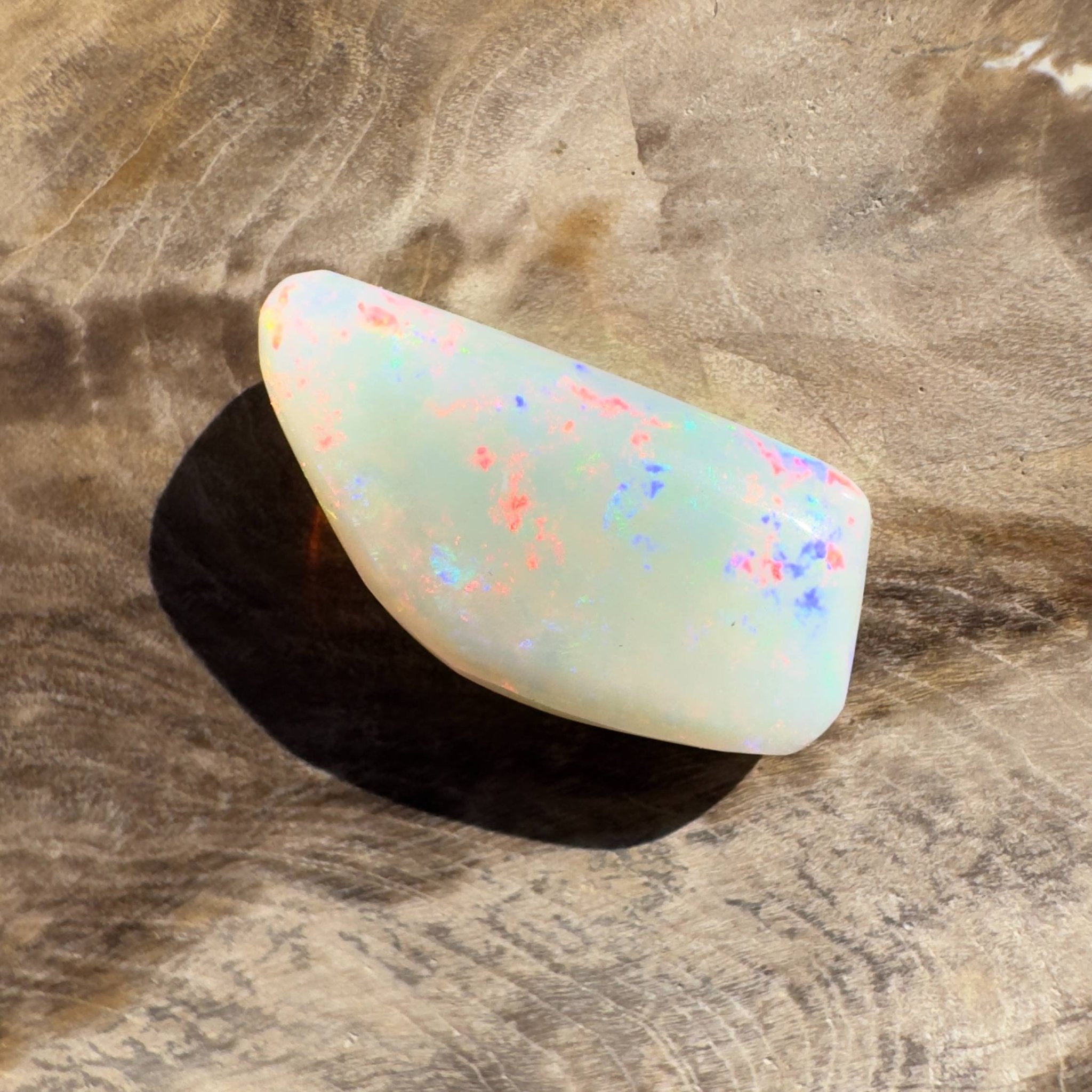 4.8ct Hand - cut Solid Coober Pedy Opal