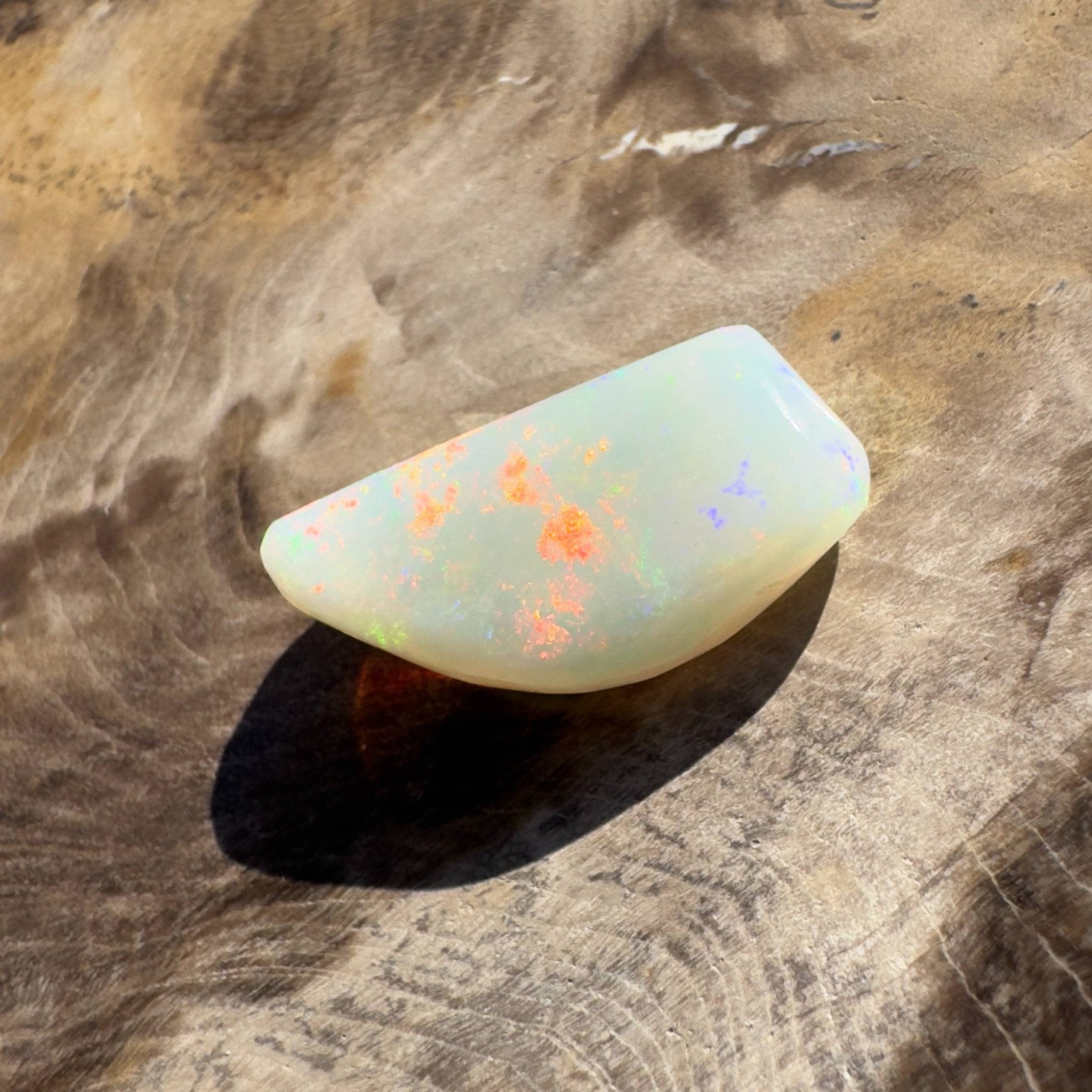 4.8ct Hand - cut Solid Coober Pedy Opal