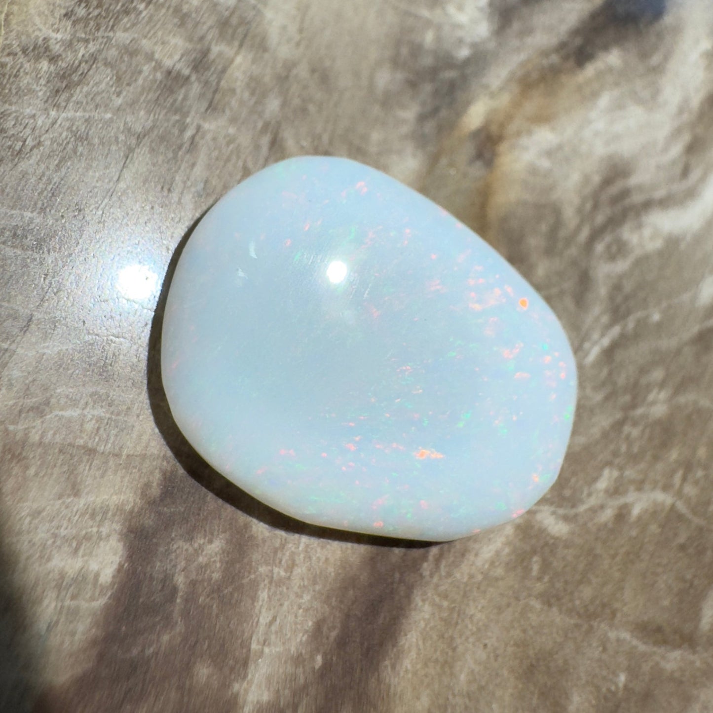4.8ct Hand - Cut Solid Coober Pedy Opal