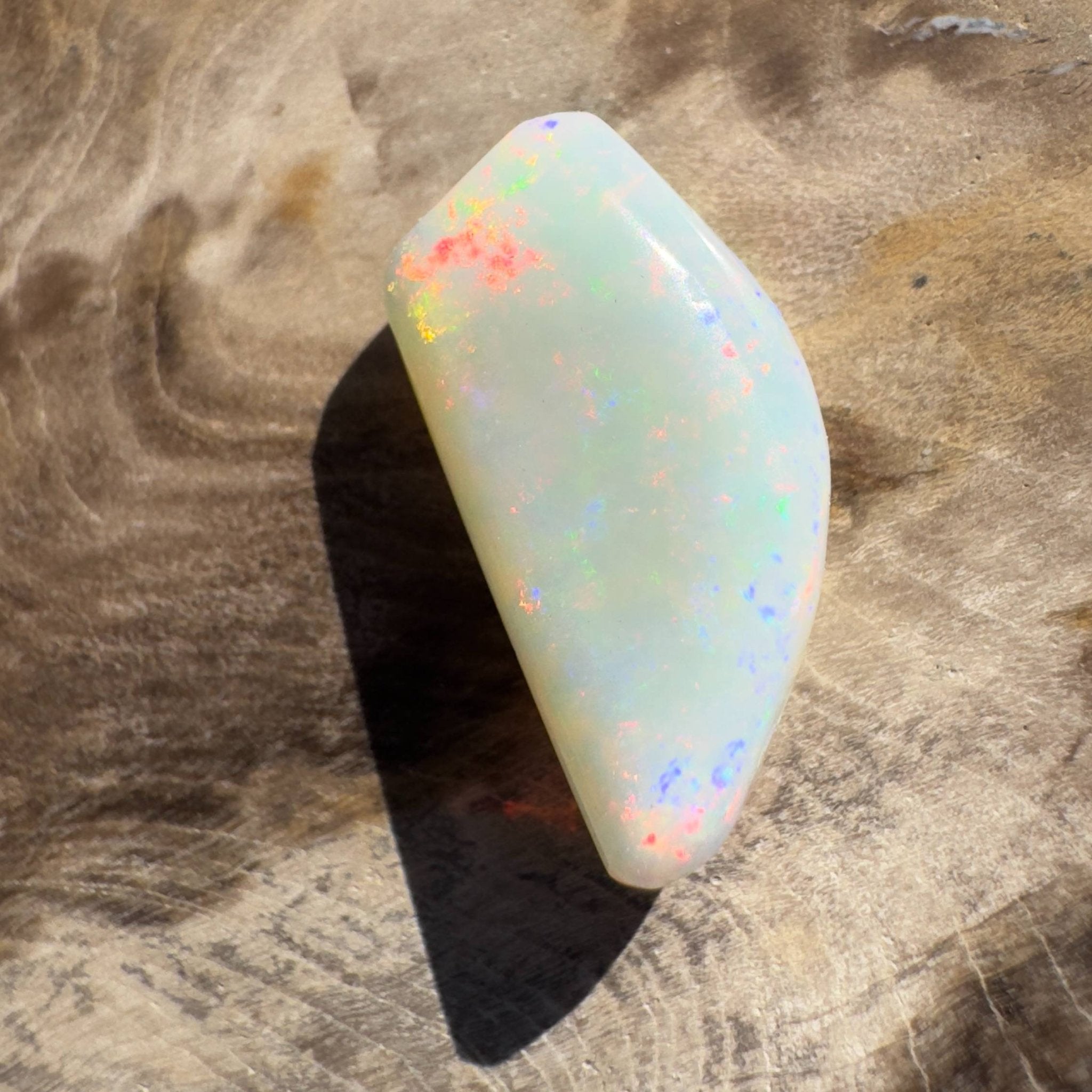 4.8ct Hand - cut Solid Coober Pedy Opal