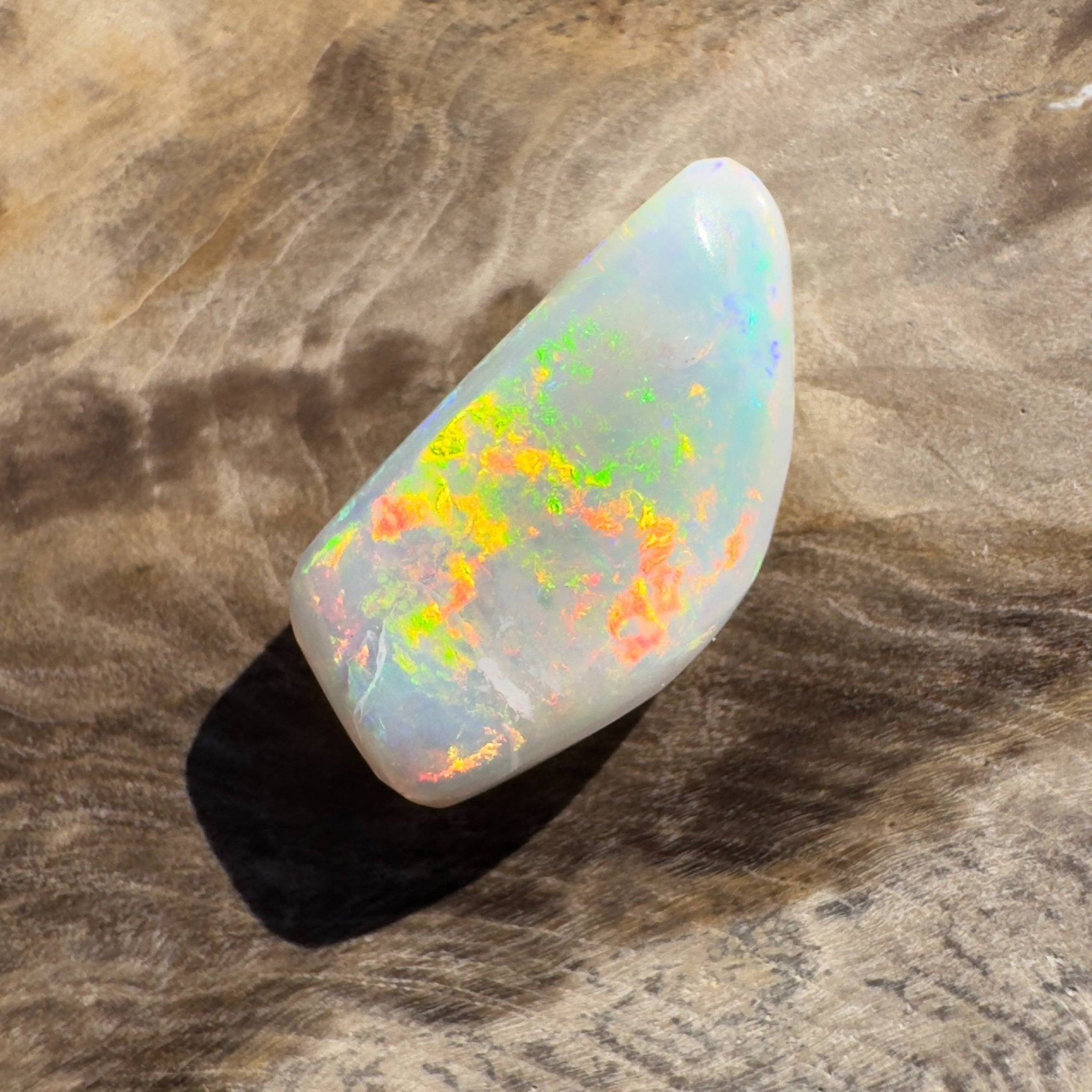 4.8ct Hand - cut Solid Coober Pedy Opal