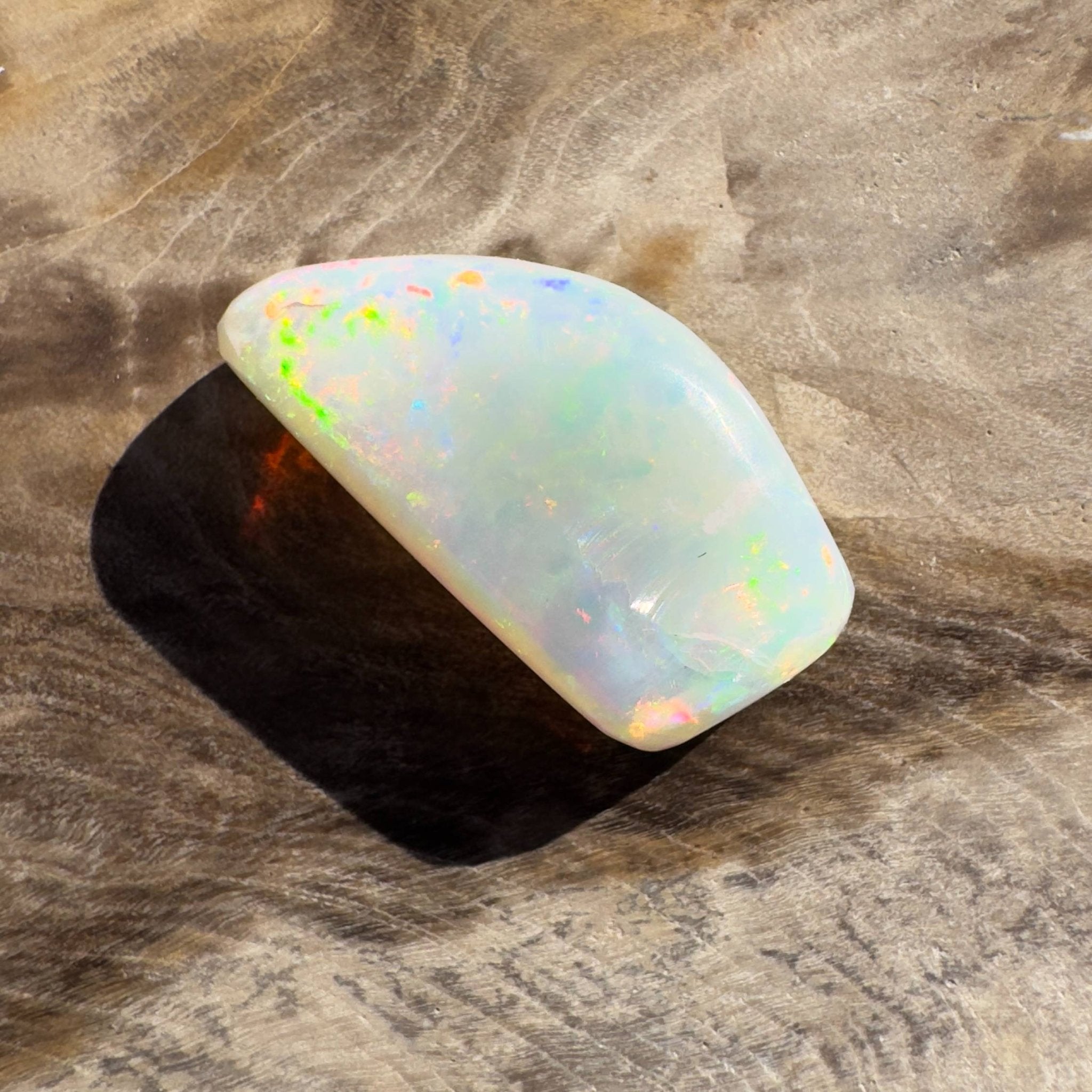 4.8ct Hand - cut Solid Coober Pedy Opal