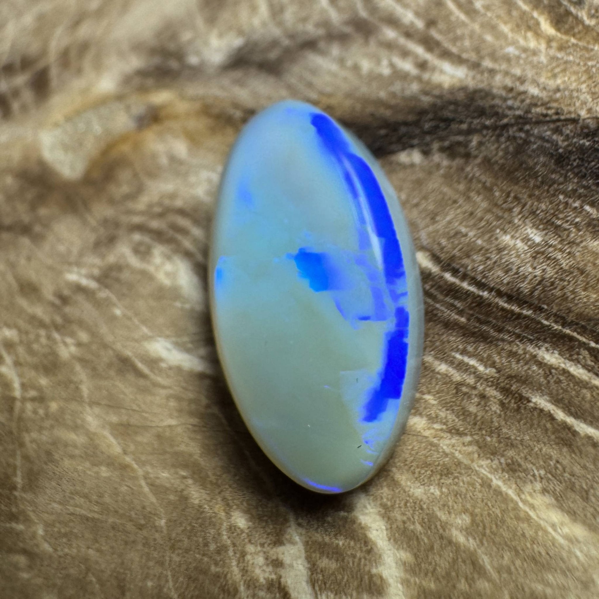 4ct Hand - Cut Solid Coober Pedy Lightning Ridge Opal
