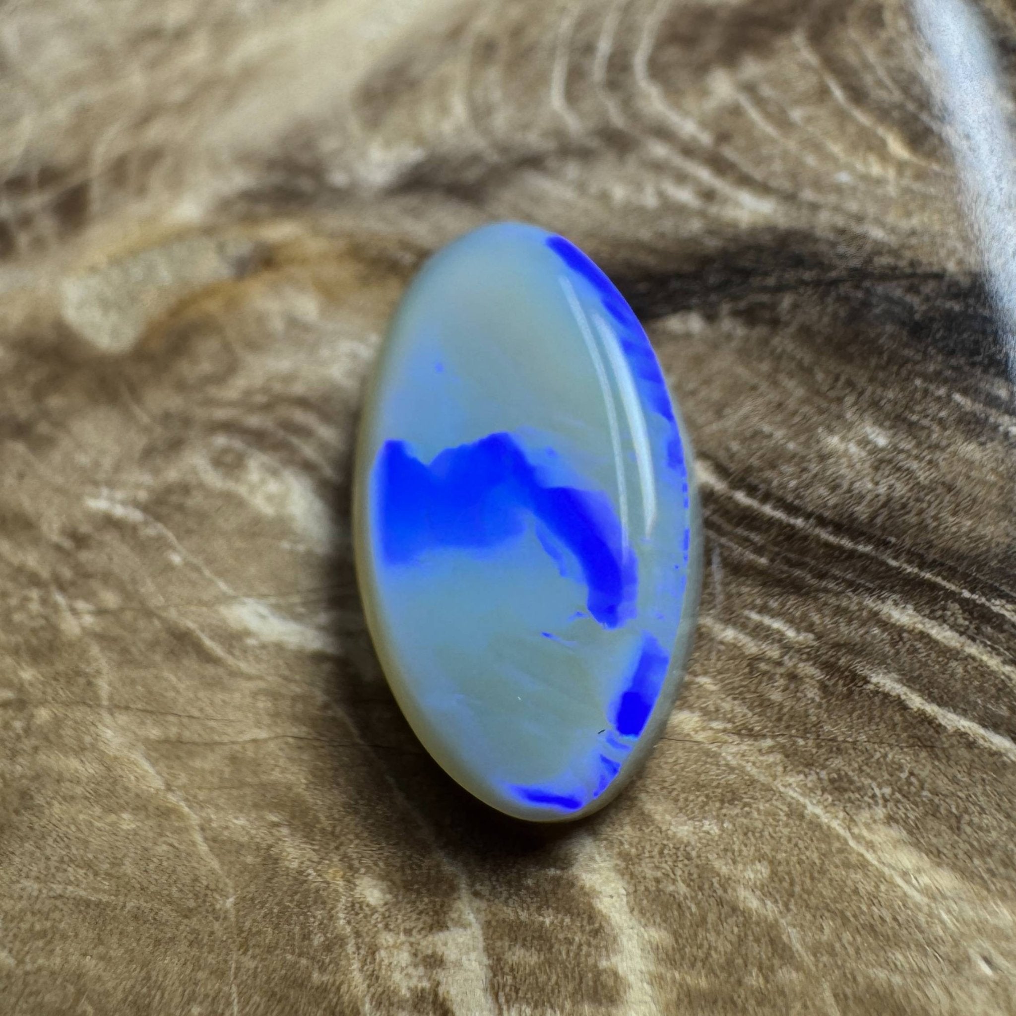 4ct Hand - Cut Solid Coober Pedy Lightning Ridge Opal