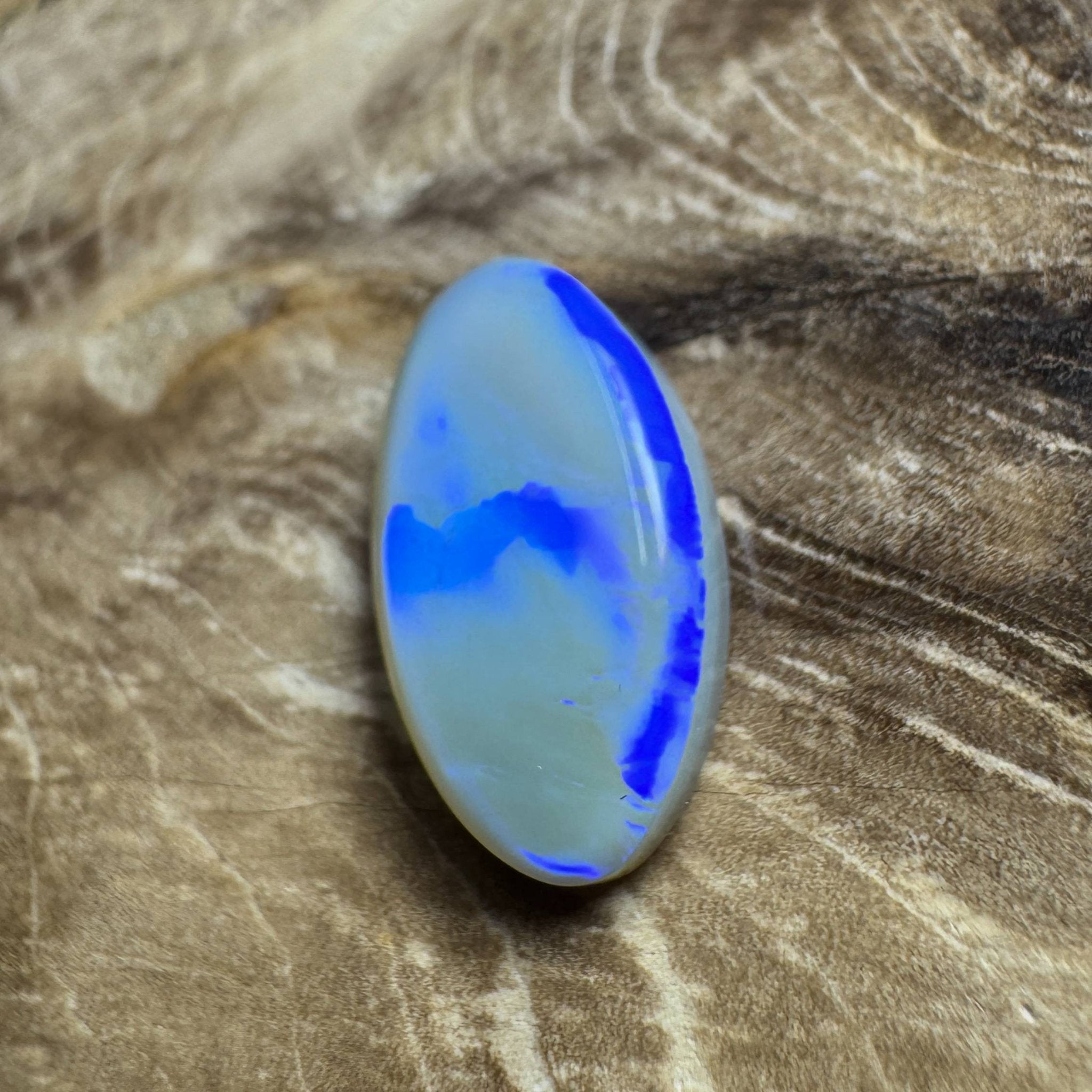 4ct Hand - Cut Solid Coober Pedy Lightning Ridge Opal