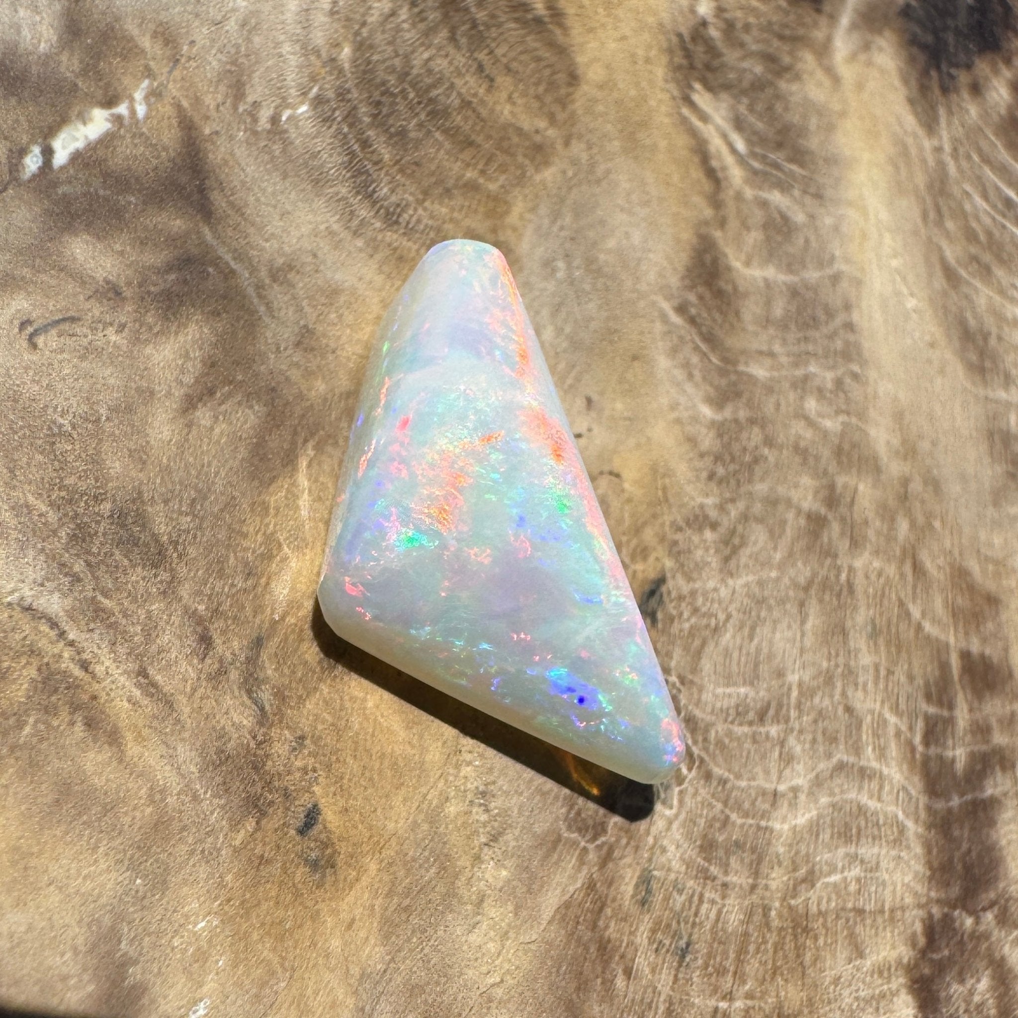 4ct Hand - cut Solid Coober Pedy Opal