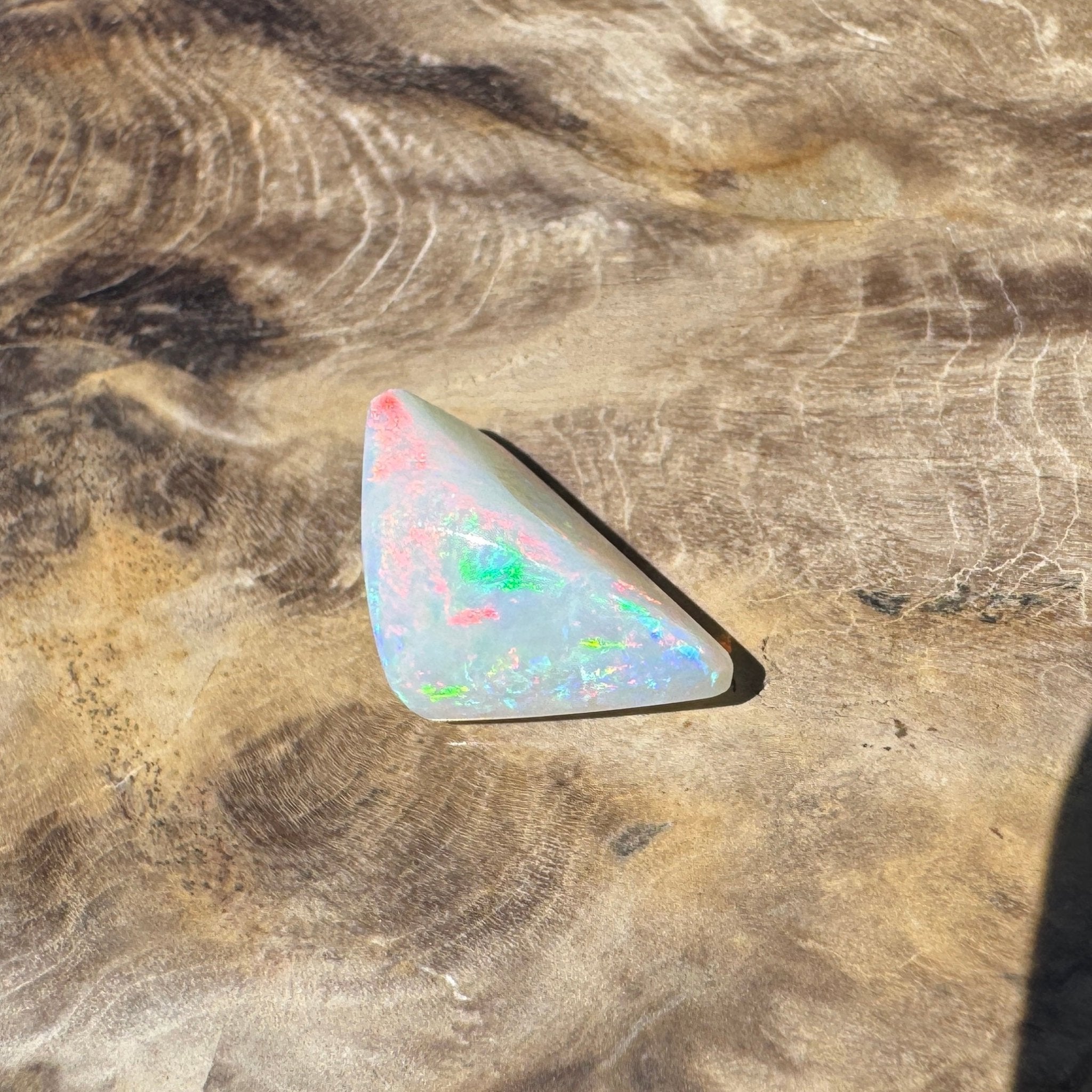 4ct Hand - cut Solid Coober Pedy Opal