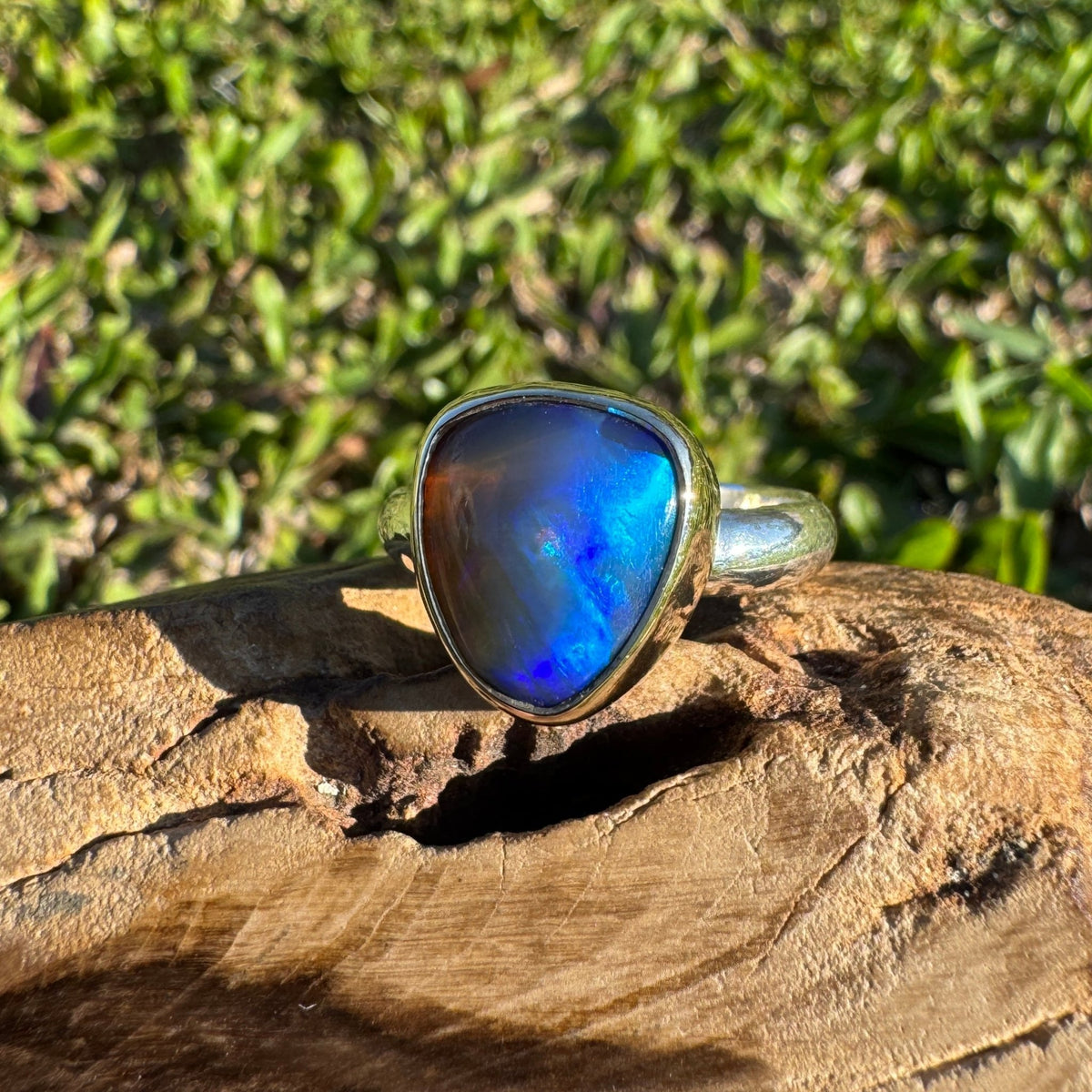 5.4ct Lightning Ridge Dark Crystal Opal Ring ~ 'Grampians Gold' | Two-Tone 9ct Yellow Gold & 925 Sterling Silver | Solid Australian Opal