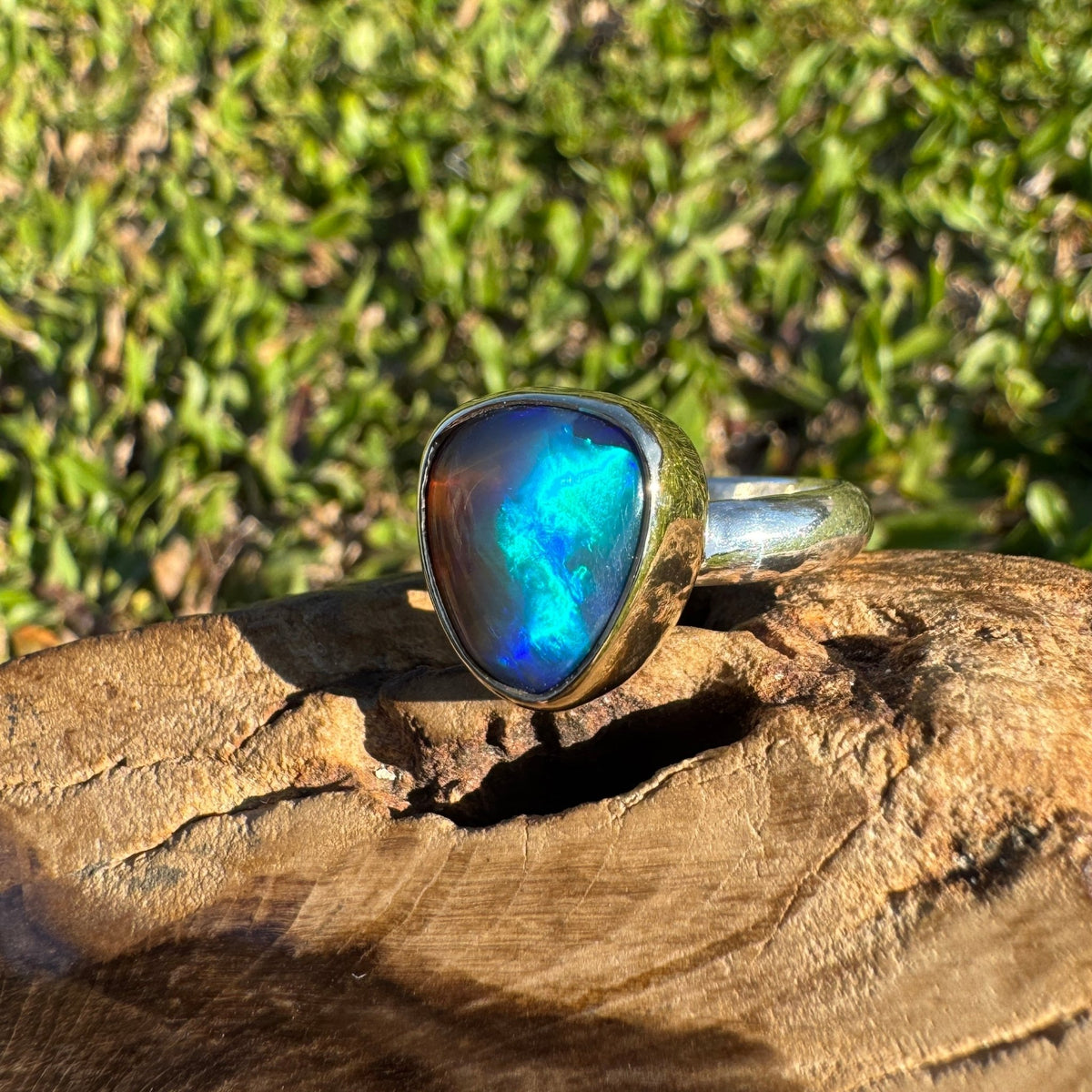 5.4ct Lightning Ridge Dark Crystal Opal Ring ~ 'Grampians Gold' | Two-Tone 9ct Yellow Gold & 925 Sterling Silver | Solid Australian Opal