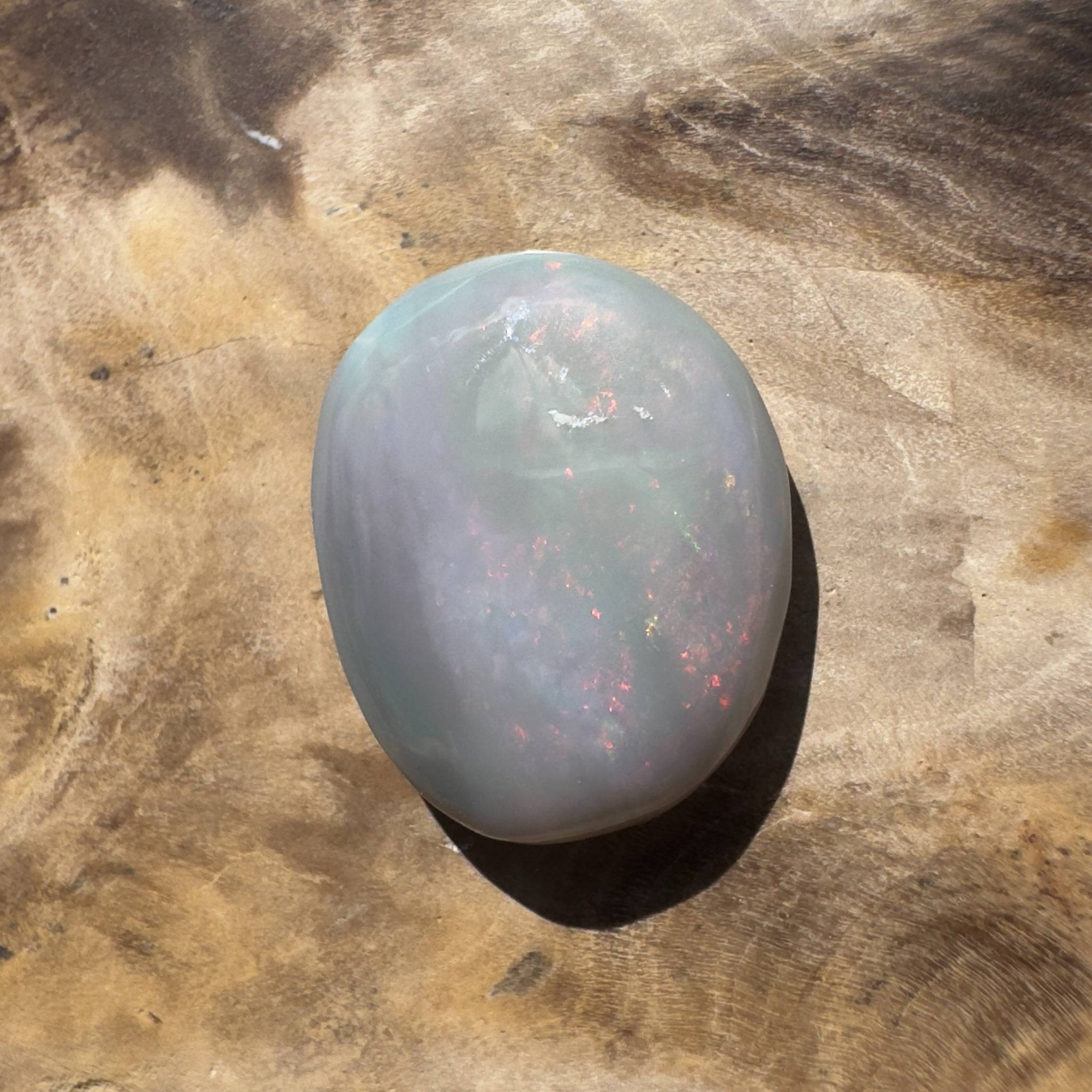 5.7ct Hand - cut Solid Australian Lightning Ridge Opal