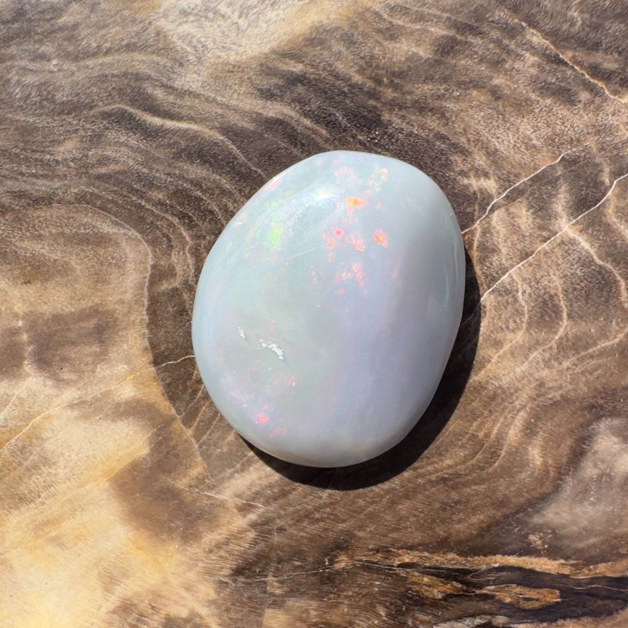 5.7ct Hand - cut Solid Australian Lightning Ridge Opal