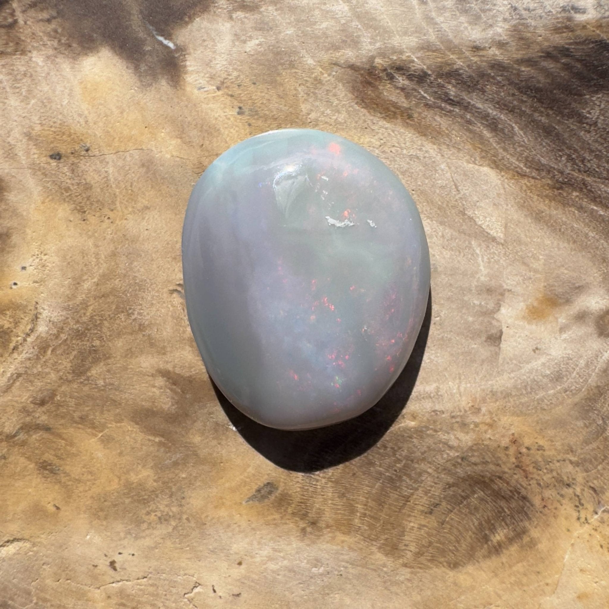 5.7ct Hand - cut Solid Australian Lightning Ridge Opal