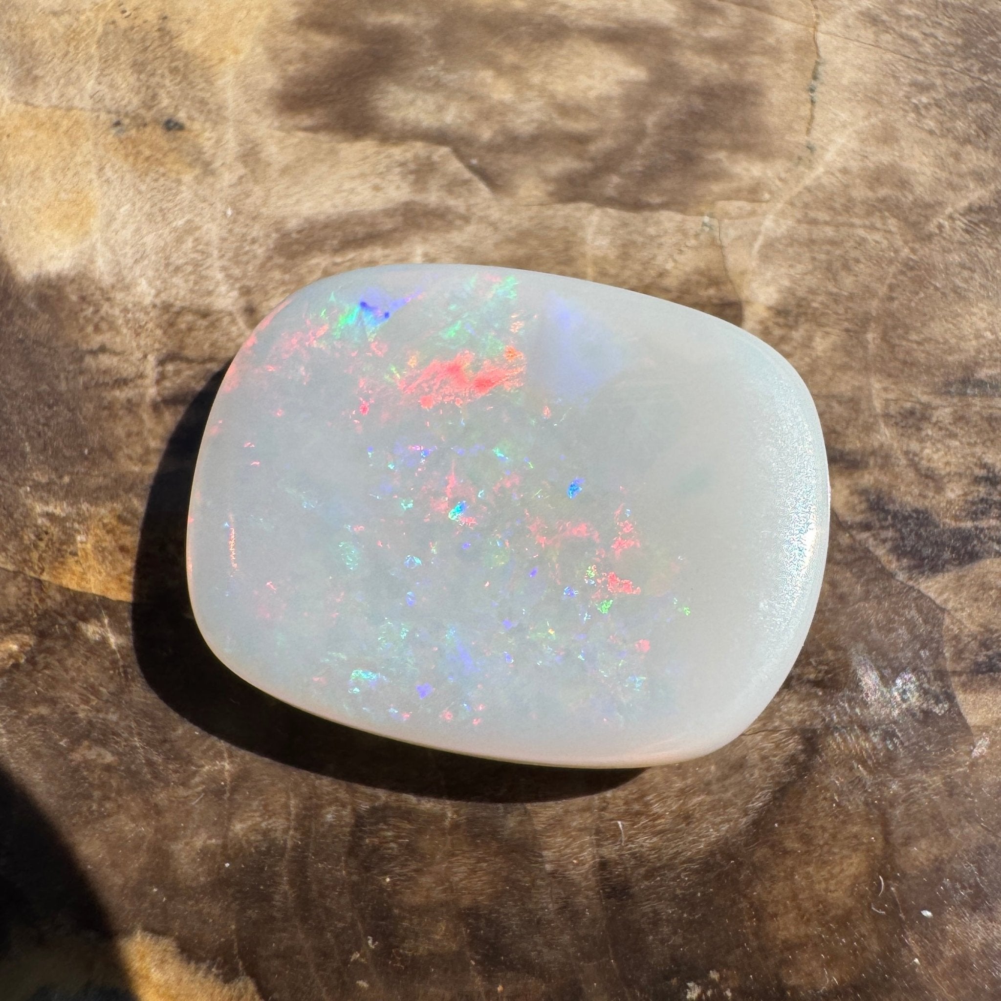 5.8ct Hand - cut Solid Coober Pedy Opal