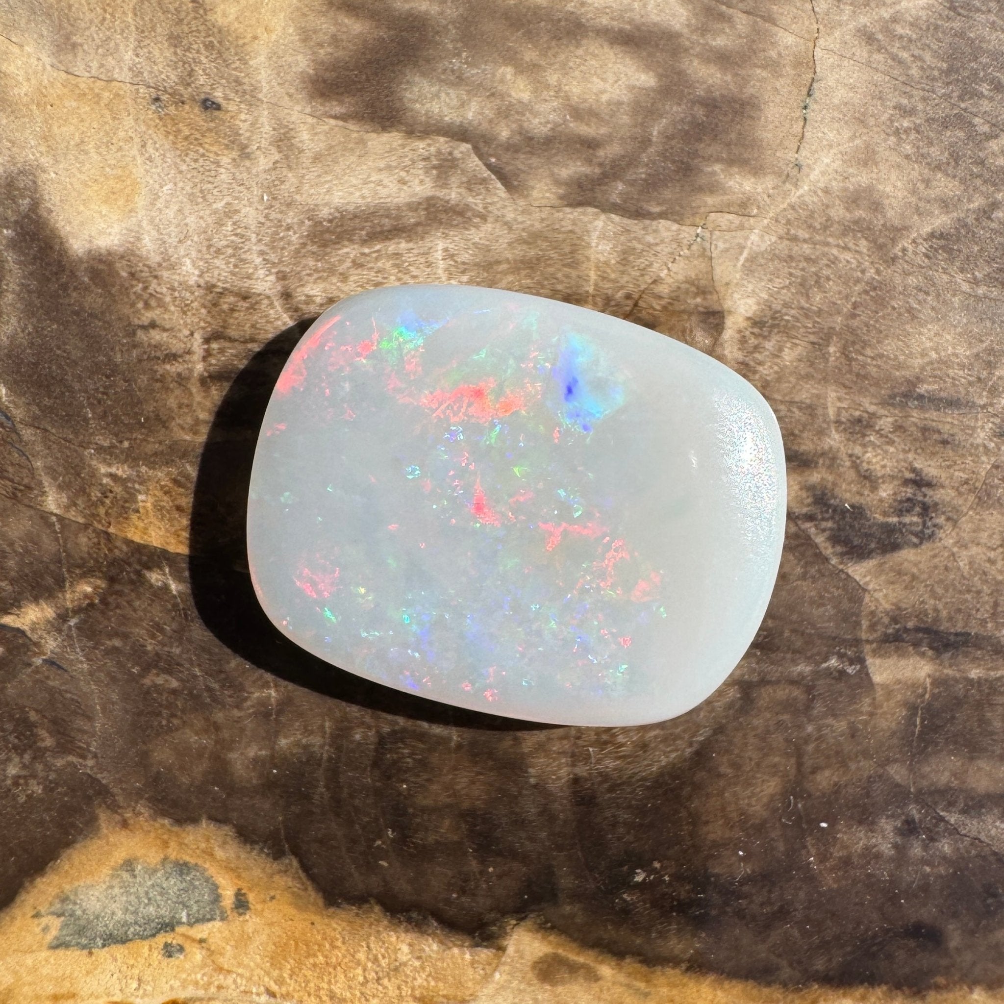 5.8ct Hand - cut Solid Coober Pedy Opal