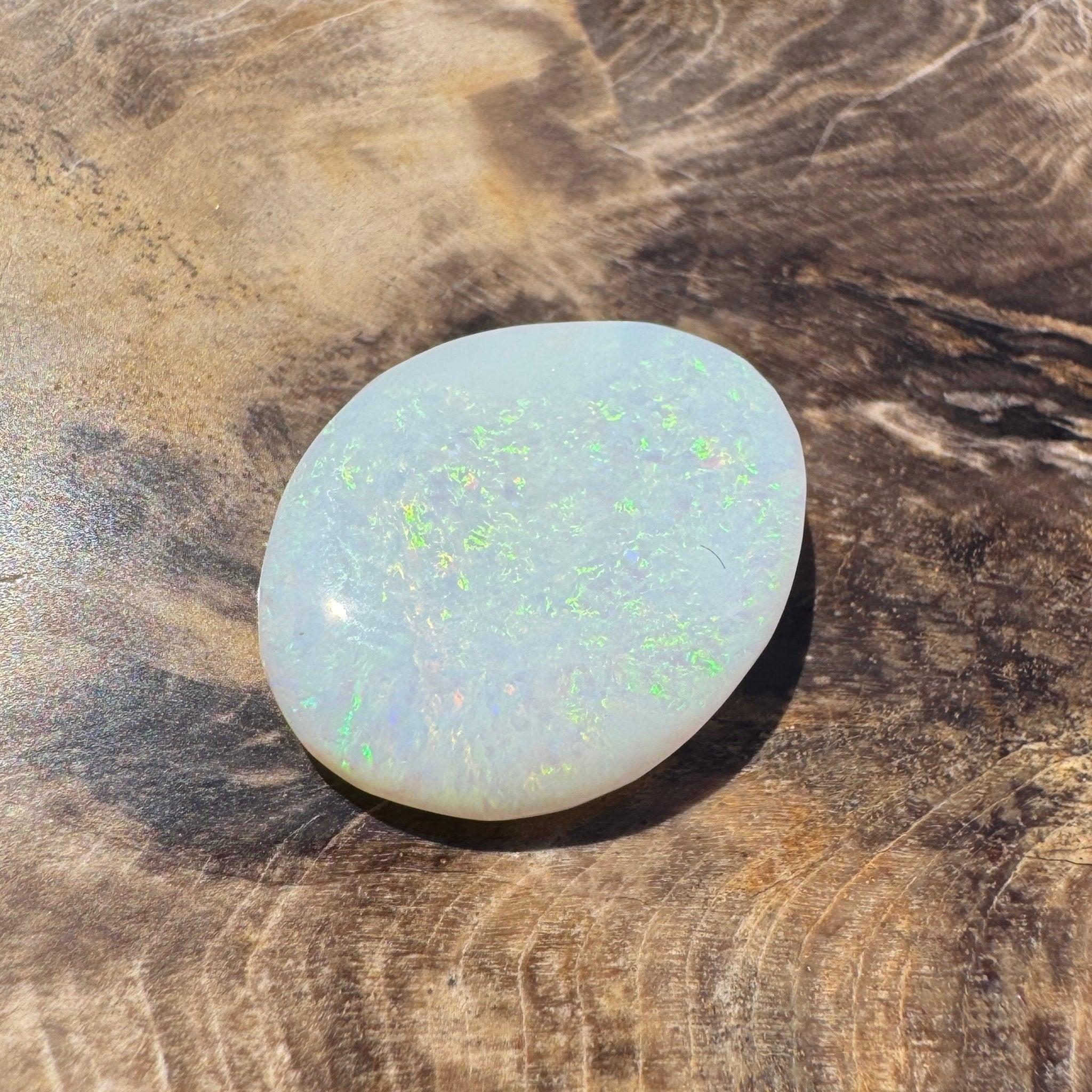 5.9ct Hand - cut Solid Coober Pedy Opal