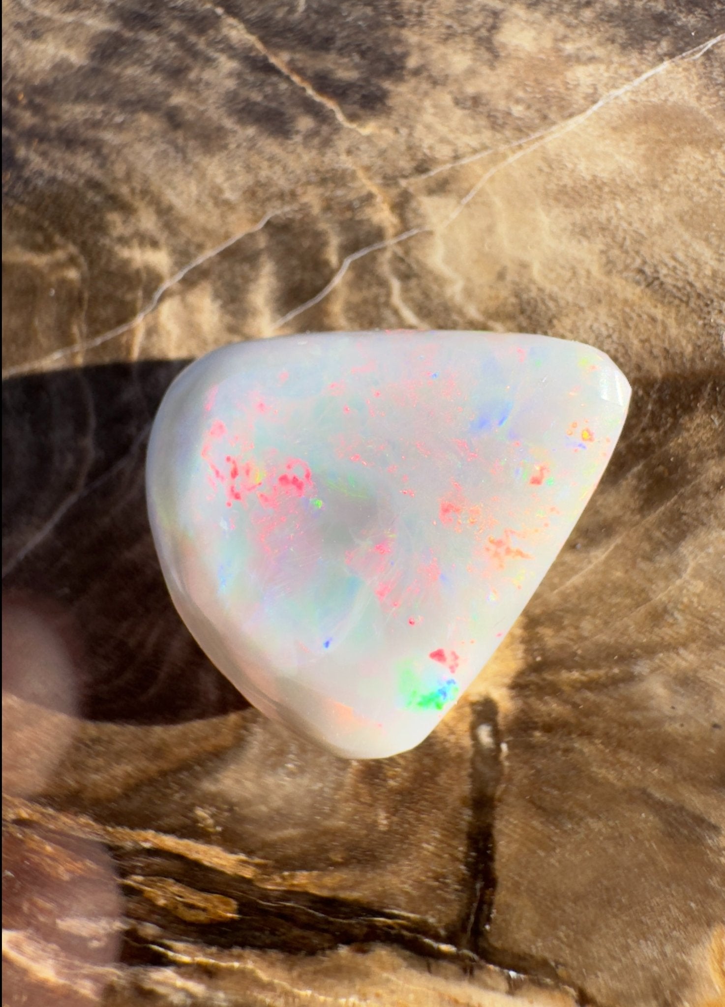 5ct Hand - cut Solid Lightning Ridge Semi Black Opal