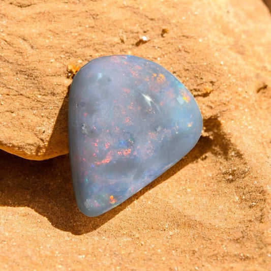 5ct Hand - cut Solid Lightning Ridge Semi Black Opal