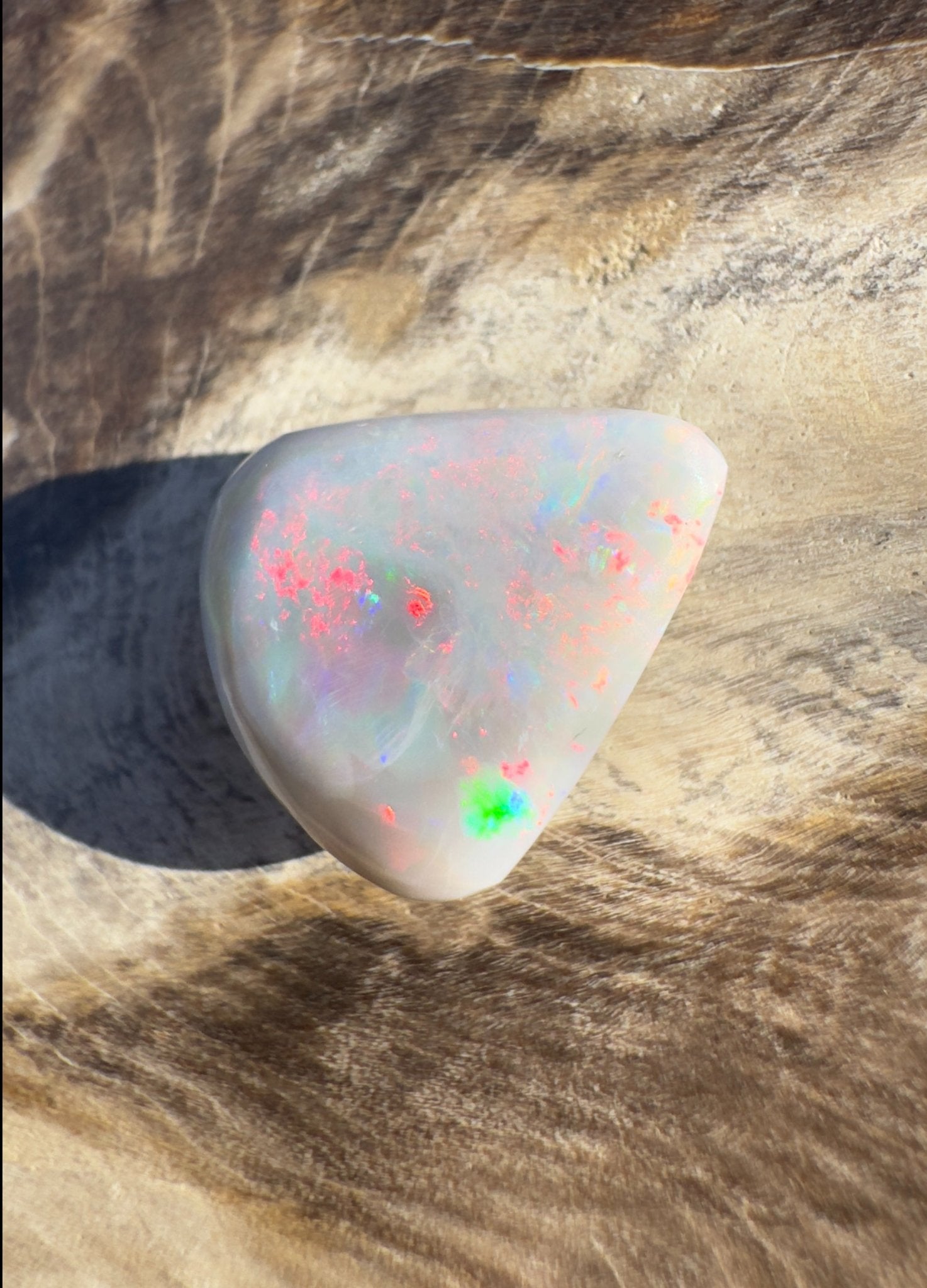 5ct Hand - cut Solid Lightning Ridge Semi Black Opal