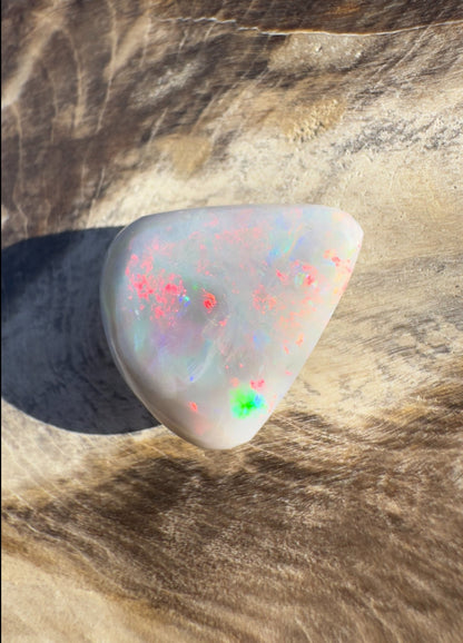 5ct Hand - cut Solid Lightning Ridge Semi Black Opal