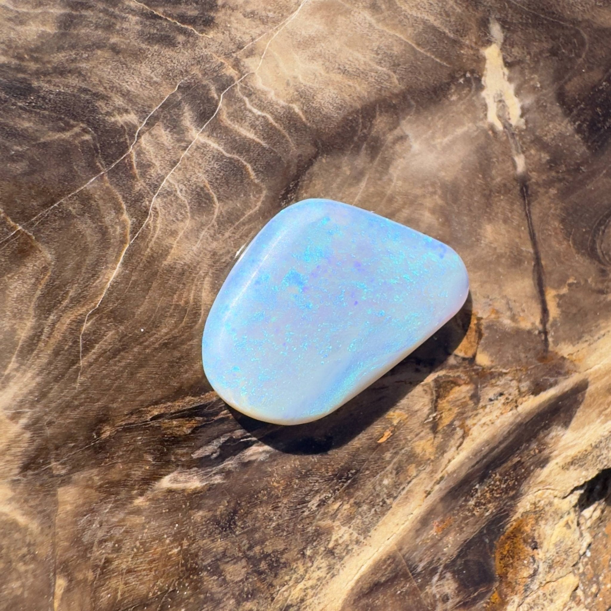 6.3ct Hand - cut Solid Australian Lightning Ridge Opal