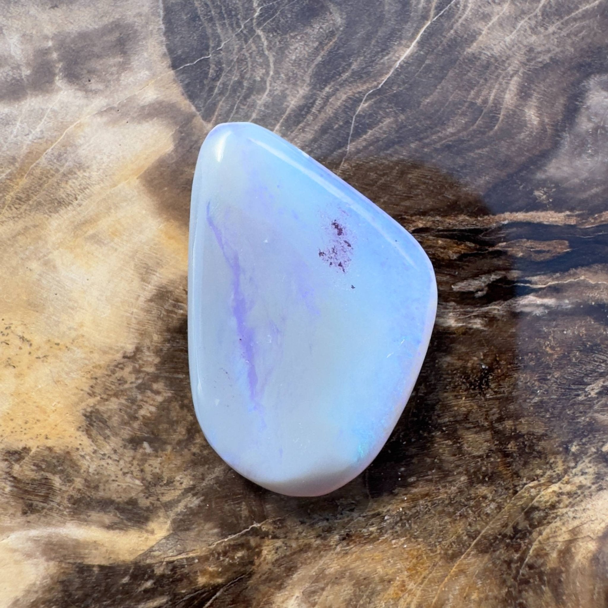 6.3ct Hand - cut Solid Australian Lightning Ridge Opal