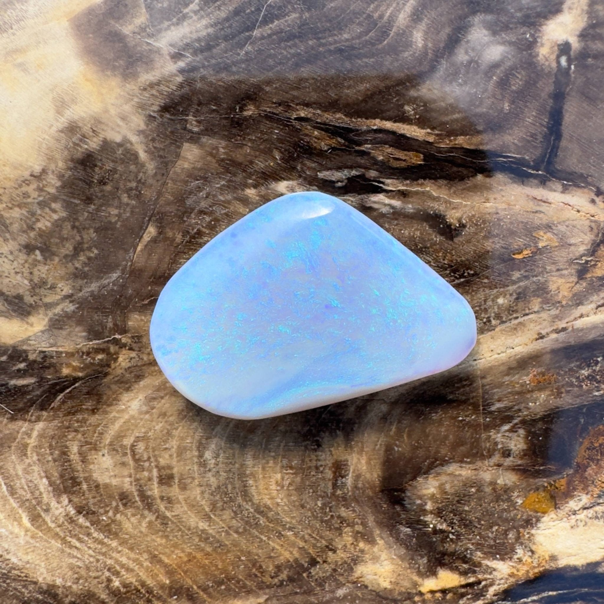 6.3ct Hand - cut Solid Australian Lightning Ridge Opal