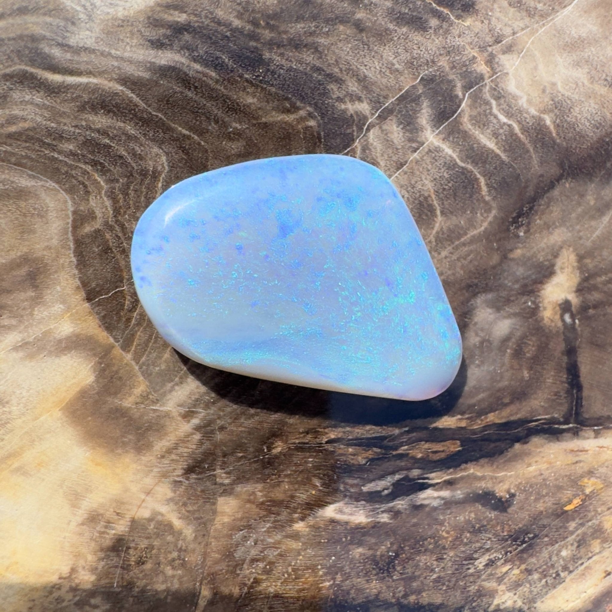 6.3ct Hand - cut Solid Australian Lightning Ridge Opal