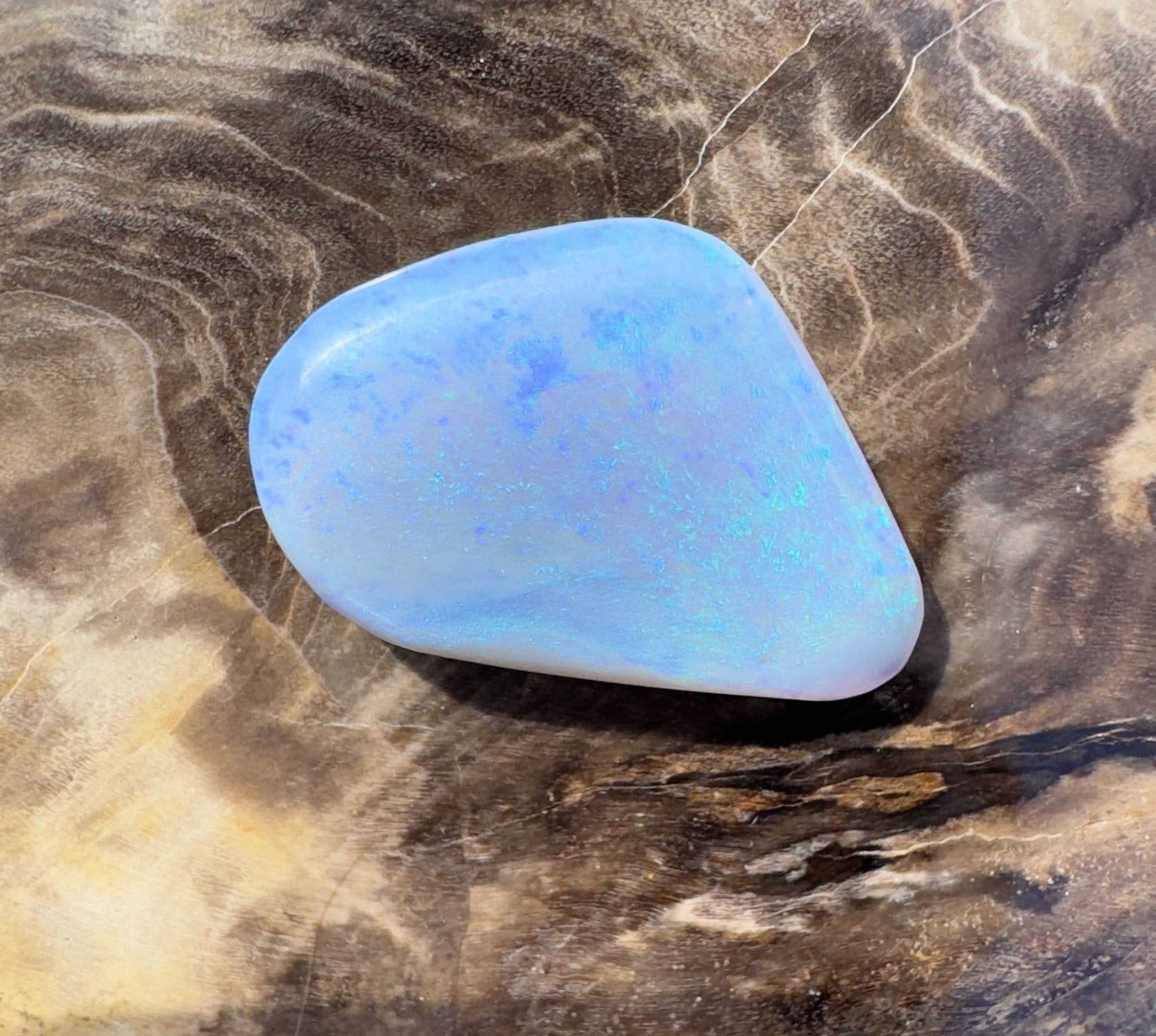 6.3ct Hand - cut Solid Australian Lightning Ridge Opal