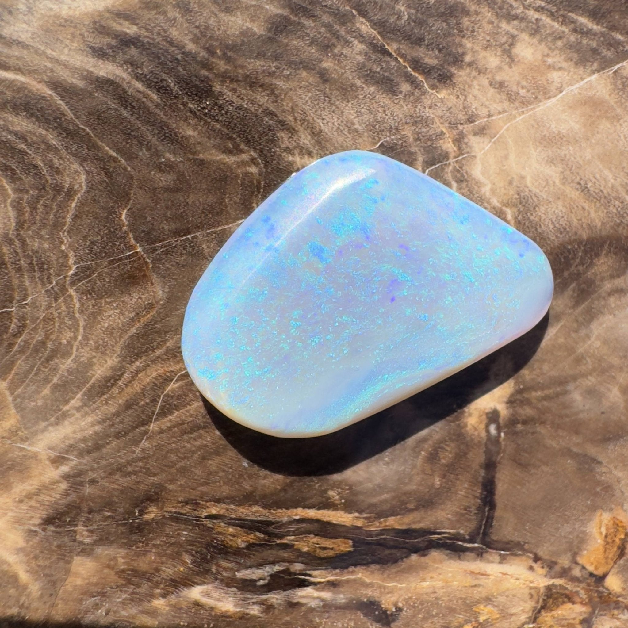 6.3ct Hand - cut Solid Australian Lightning Ridge Opal