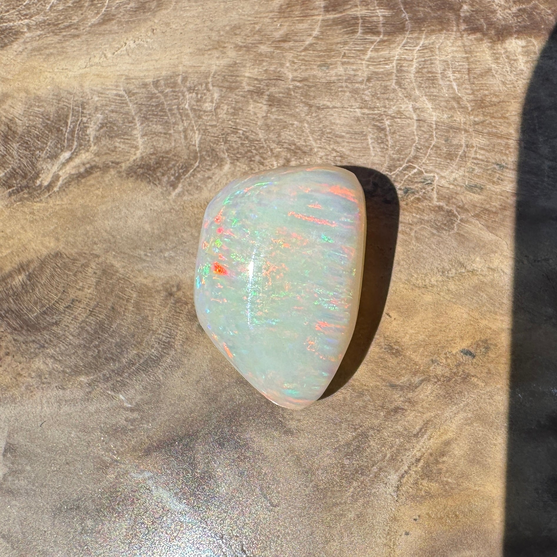 6.3ct Hand - cut Solid Coober Pedy Opal