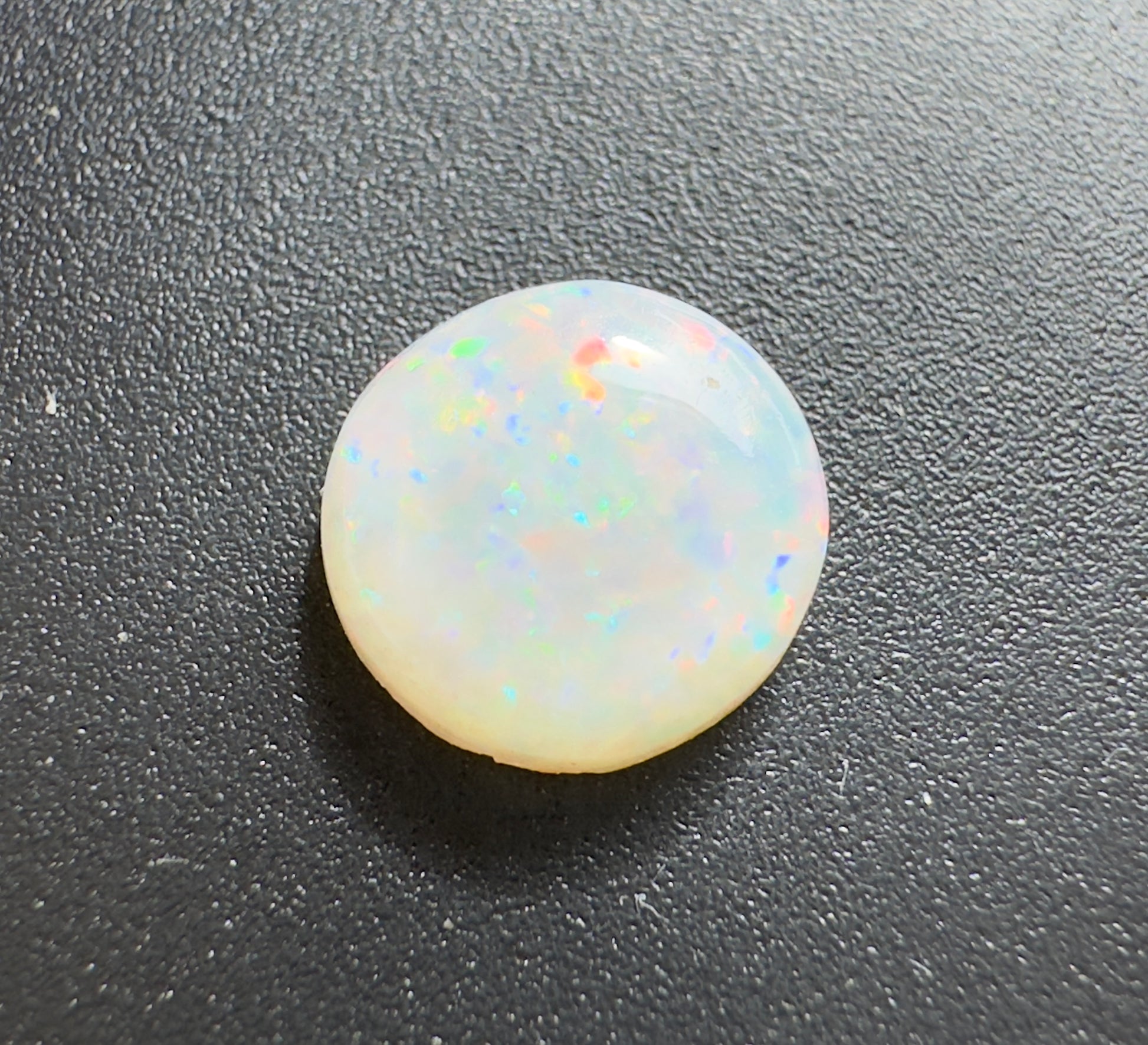 Coober Pedy Opal 0.9carat Solid Hand-Cut - Iona Opal Australia