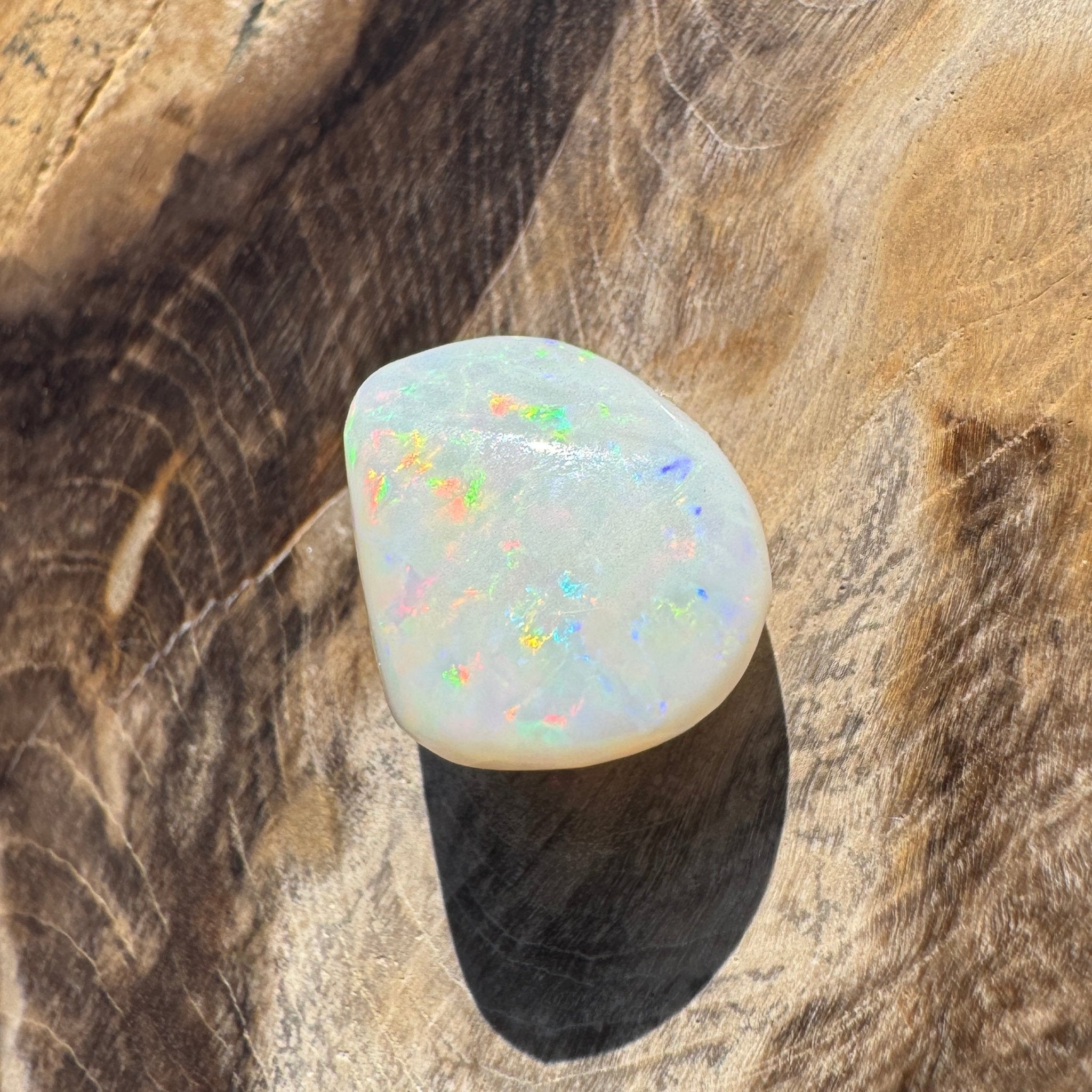 6.9ct Hand - cut Solid Coober Pedy Opal