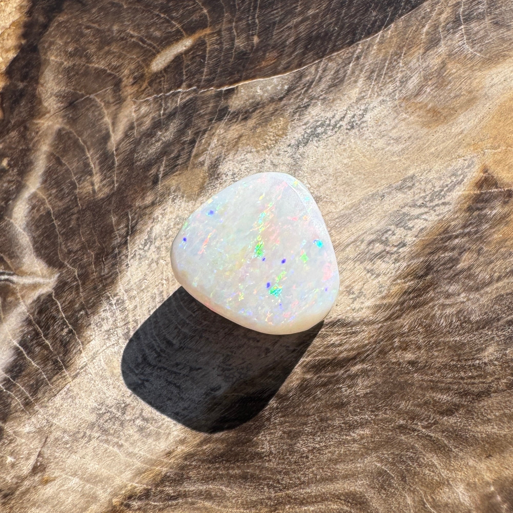 6.9ct Hand - cut Solid Coober Pedy Opal