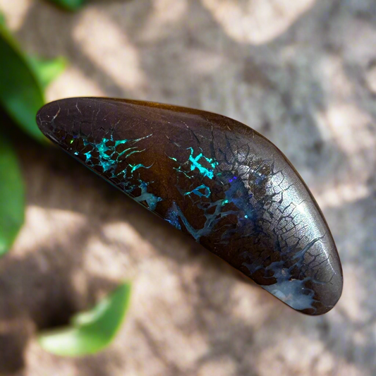 7.9ct Hand-cut Queensland Boulder Opal