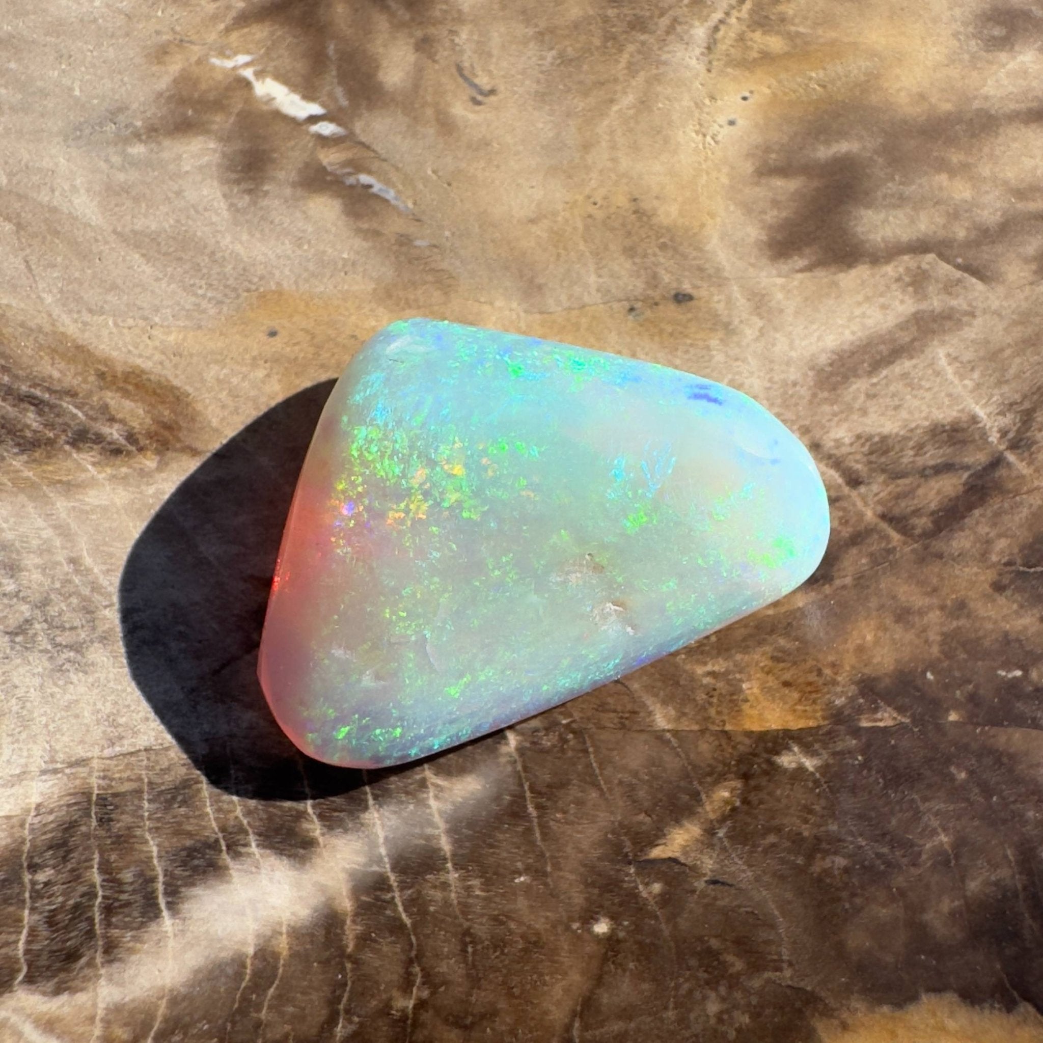 7.4ct Hand - cut Solid Coober Pedy Crystal Opal