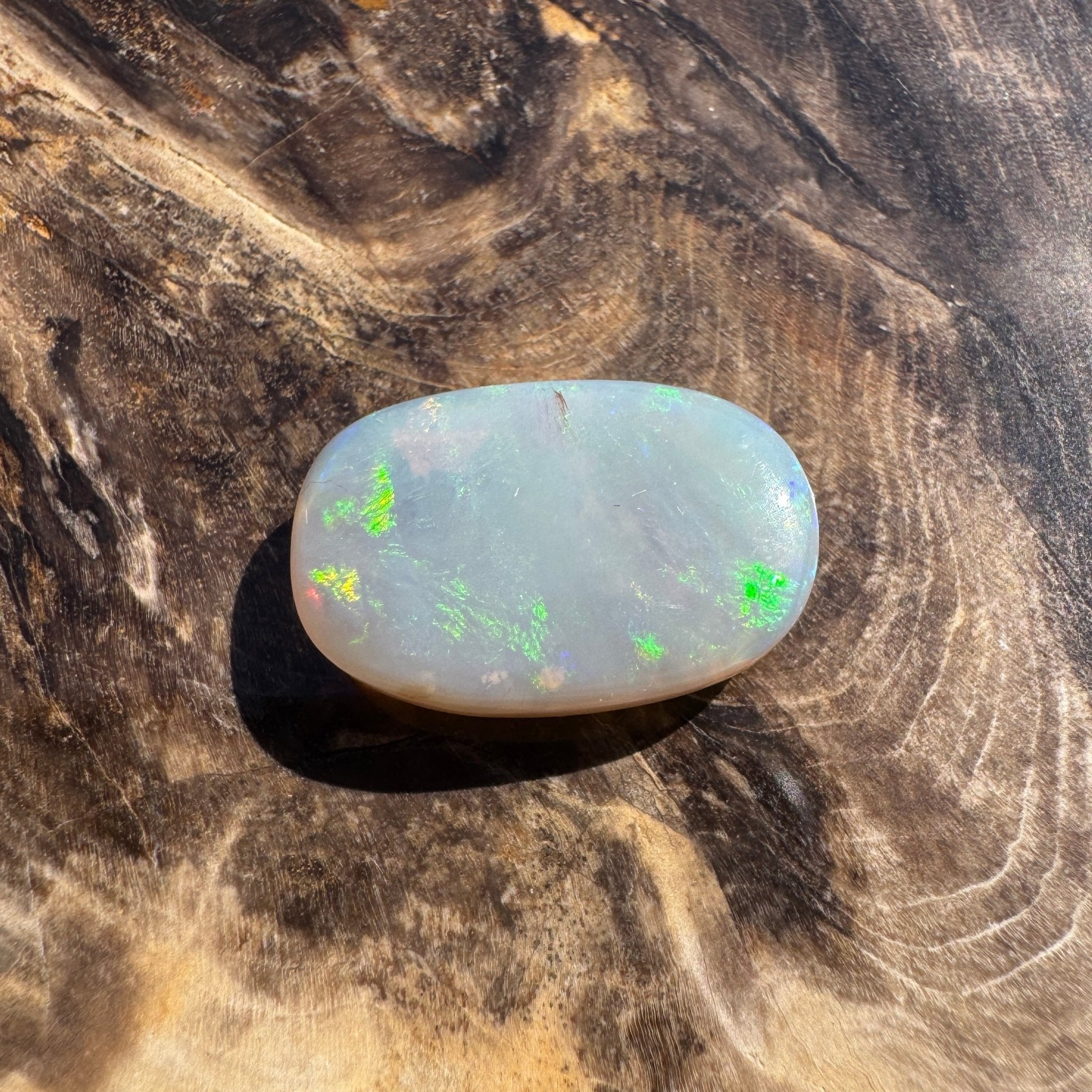 7.4ct Hand - cut Solid Coober Pedy Opal