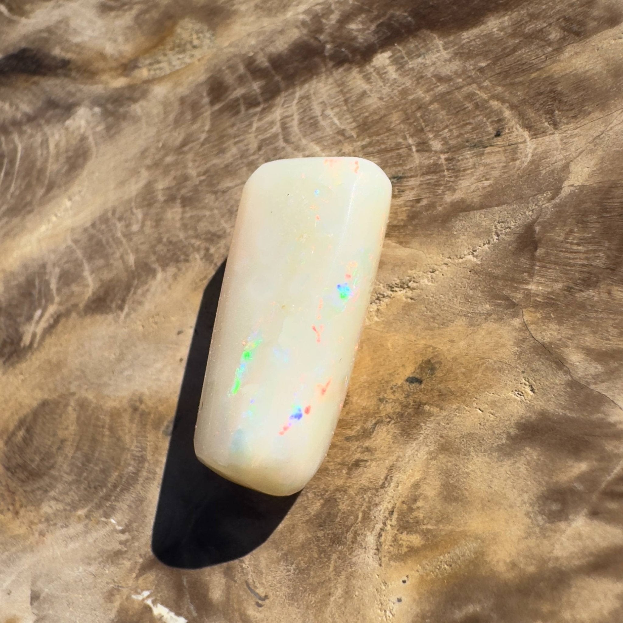 8.2CT Hand - cut Solid Australian Coober Pedy Opal