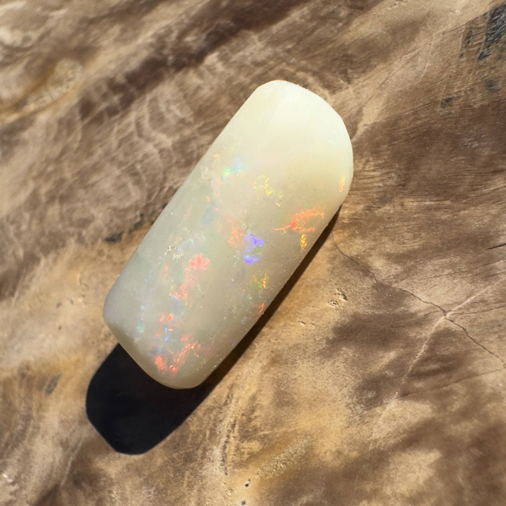 8.2CT Hand - cut Solid Australian Coober Pedy Opal