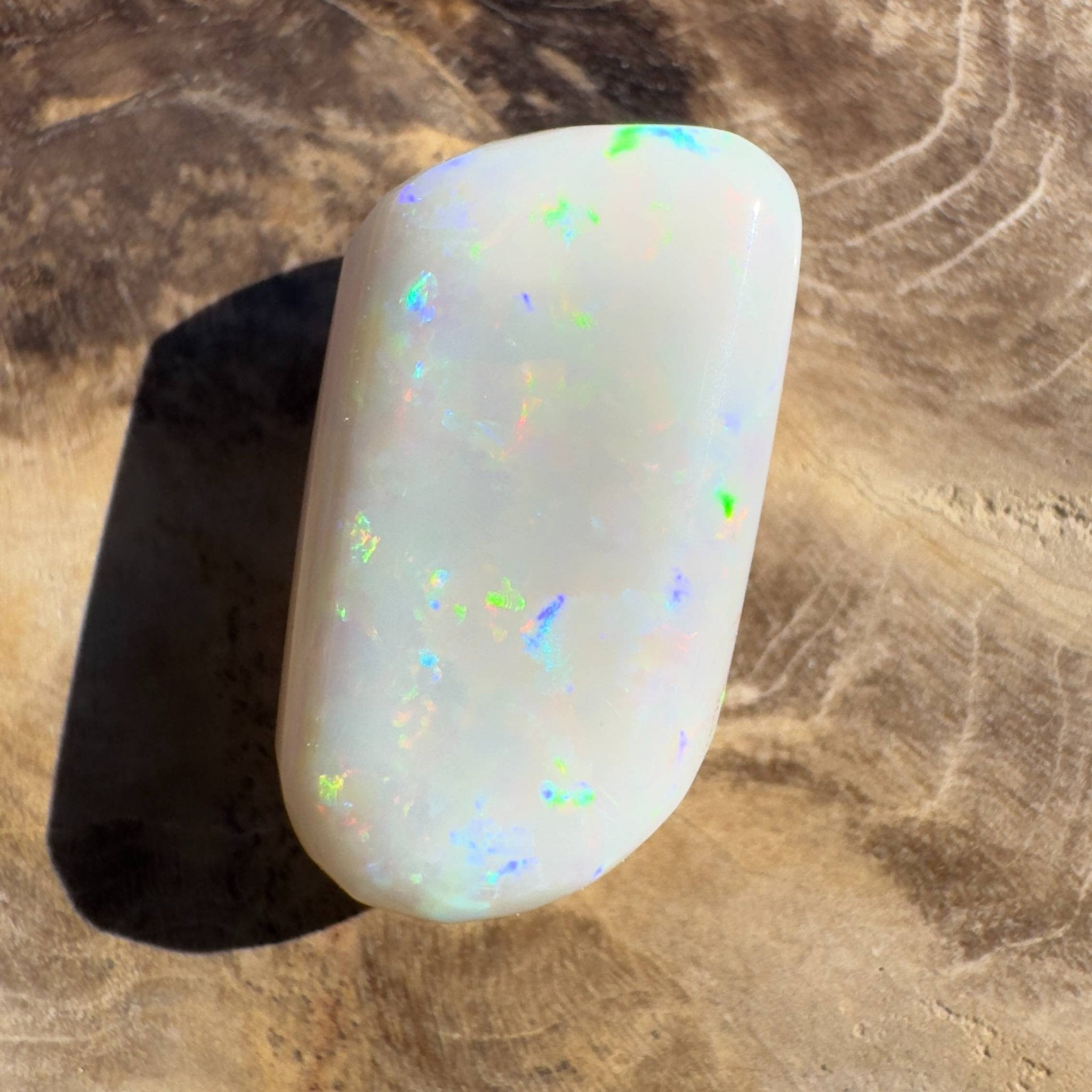 8.9CT Hand - cut Solid Coober Pedy Opal