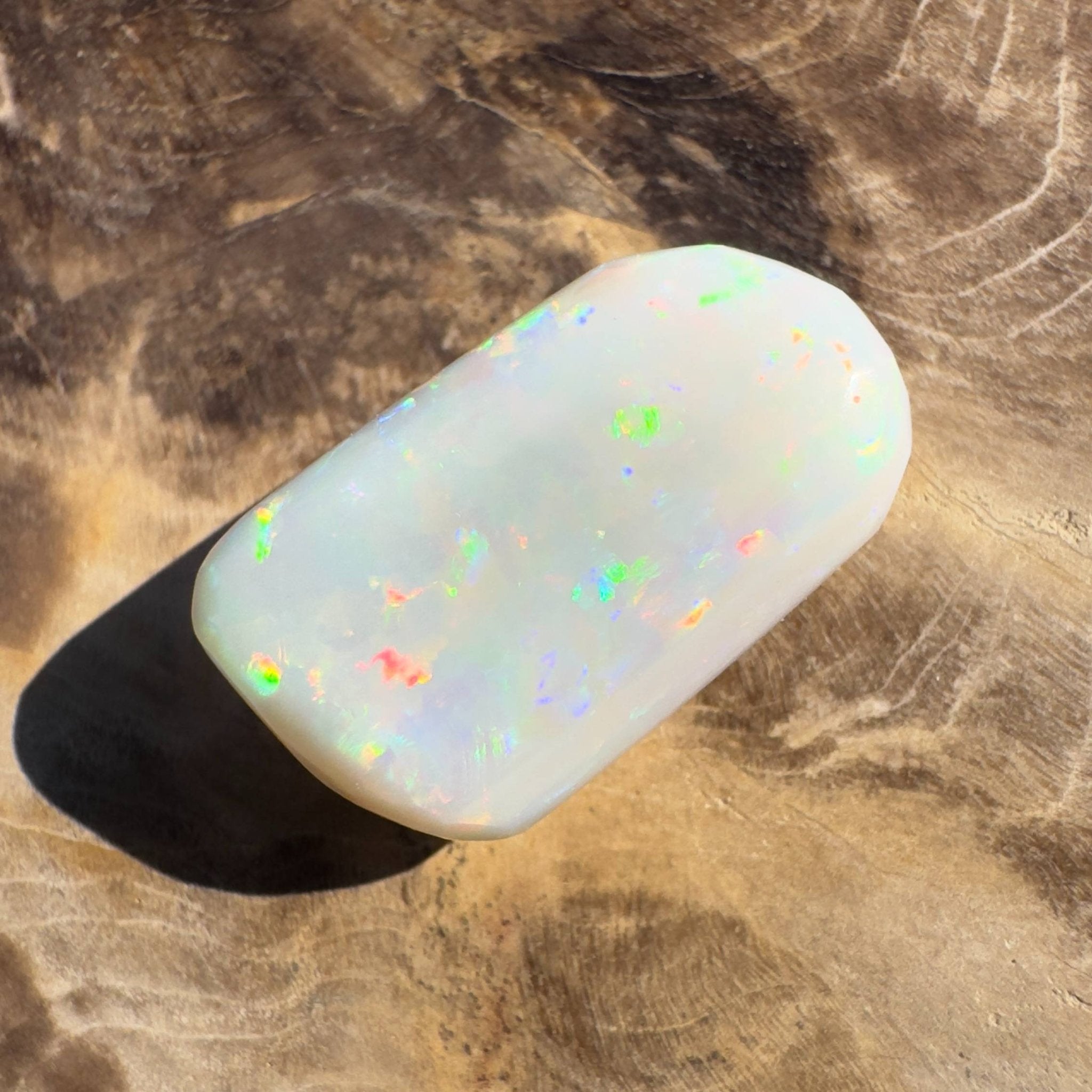 8.9CT Hand - cut Solid Coober Pedy Opal
