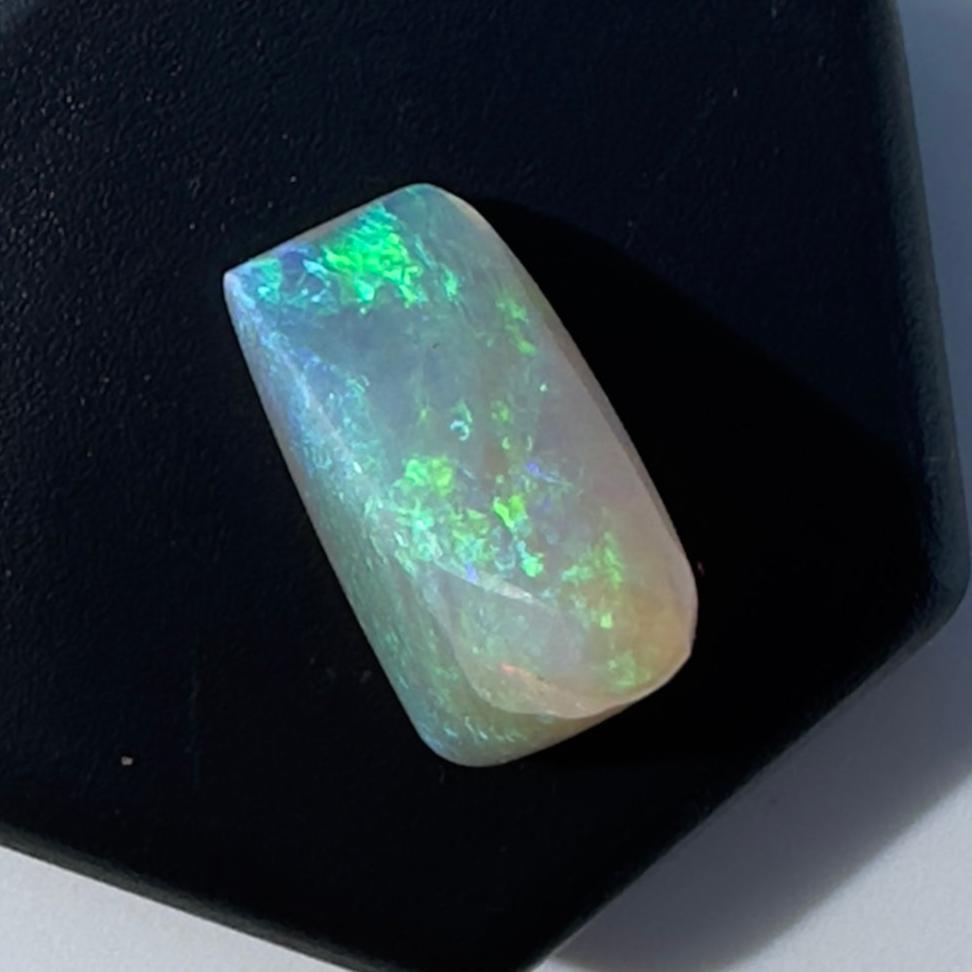 Australian Crystal Opal 3.7carat Solid Hand Cut Luxury - Iona Opal Australia