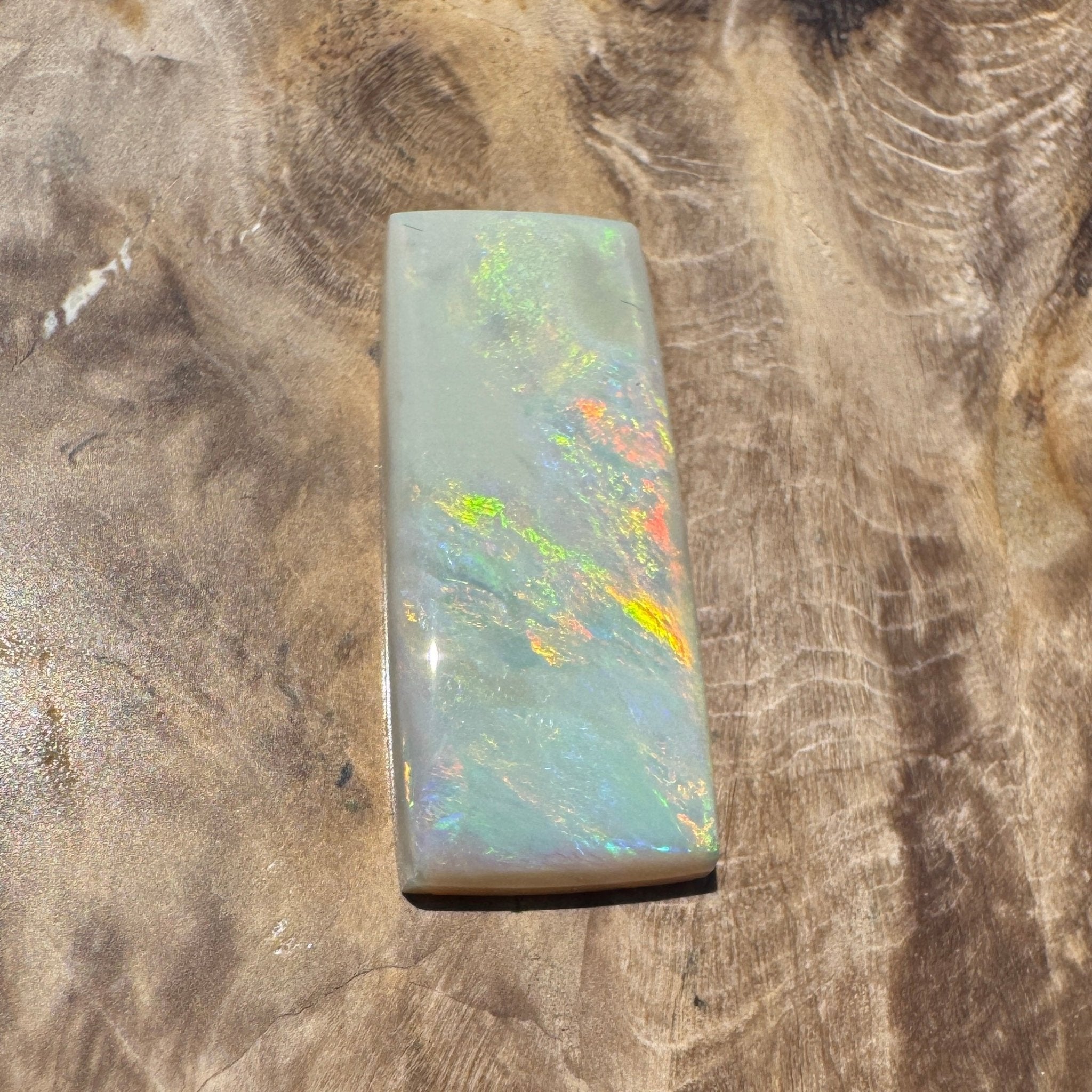 9.5ct Hand - cut Solid Mintabie Opal