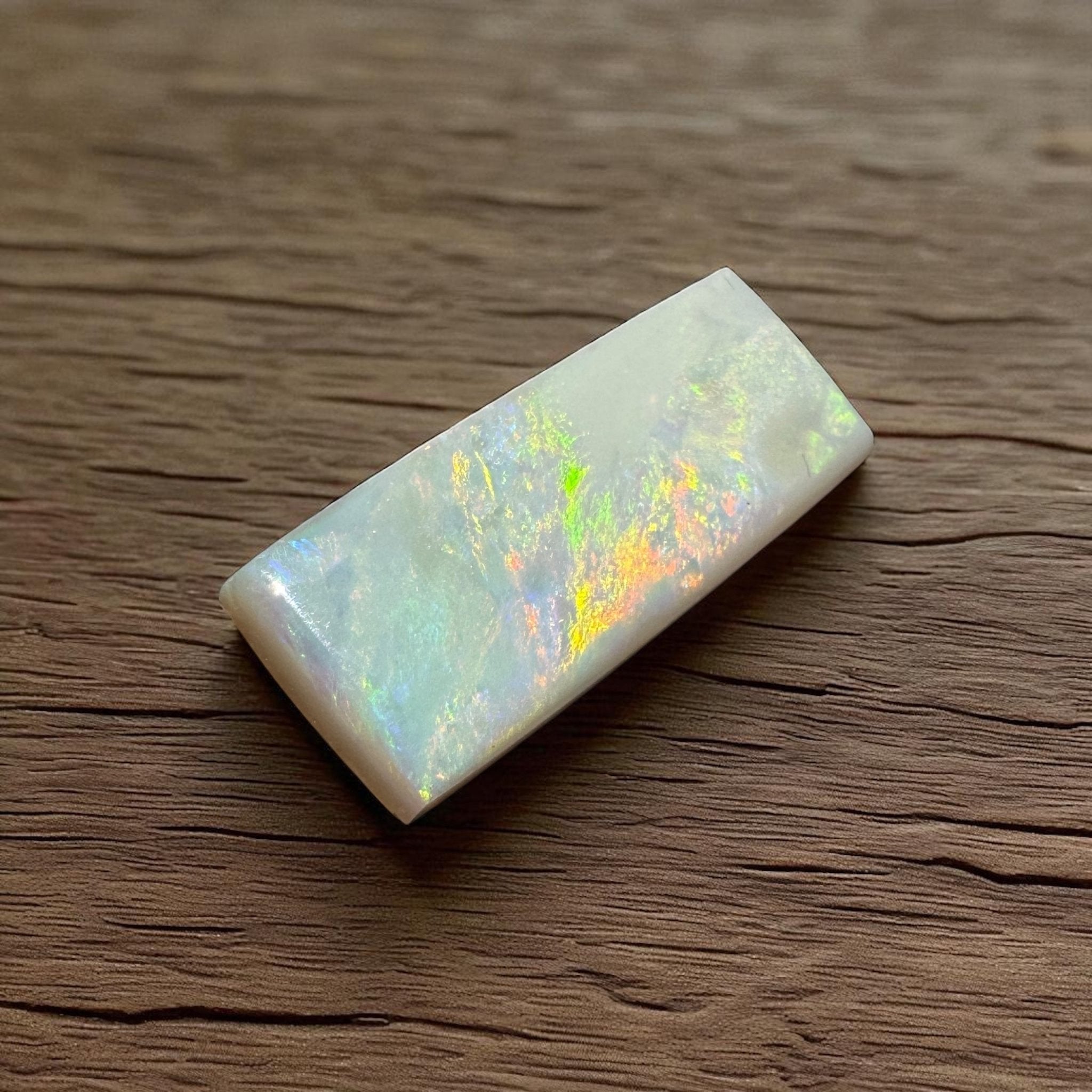 9.5ct Hand - cut Solid Mintabie Opal