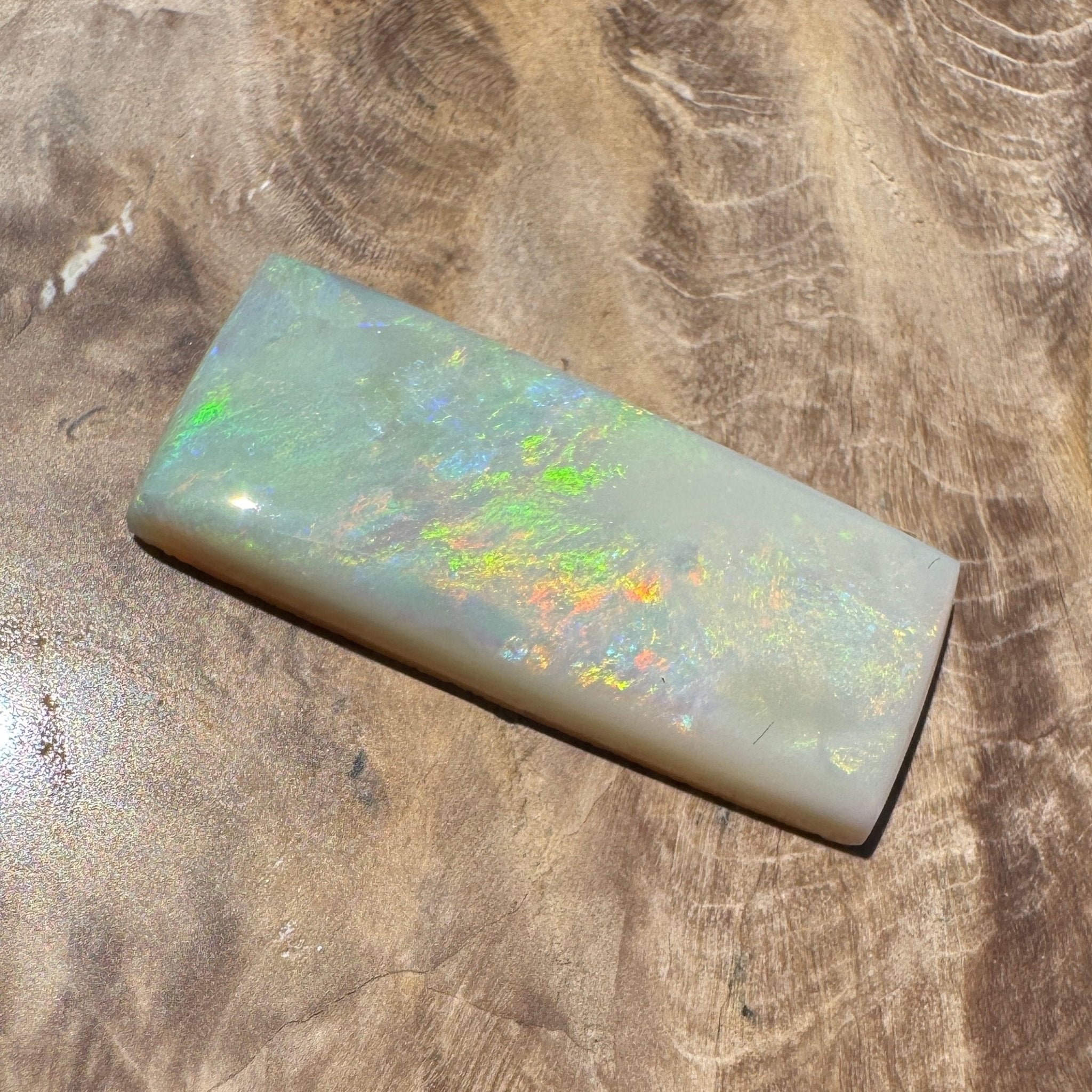 9.5ct Hand - cut Solid Mintabie Opal