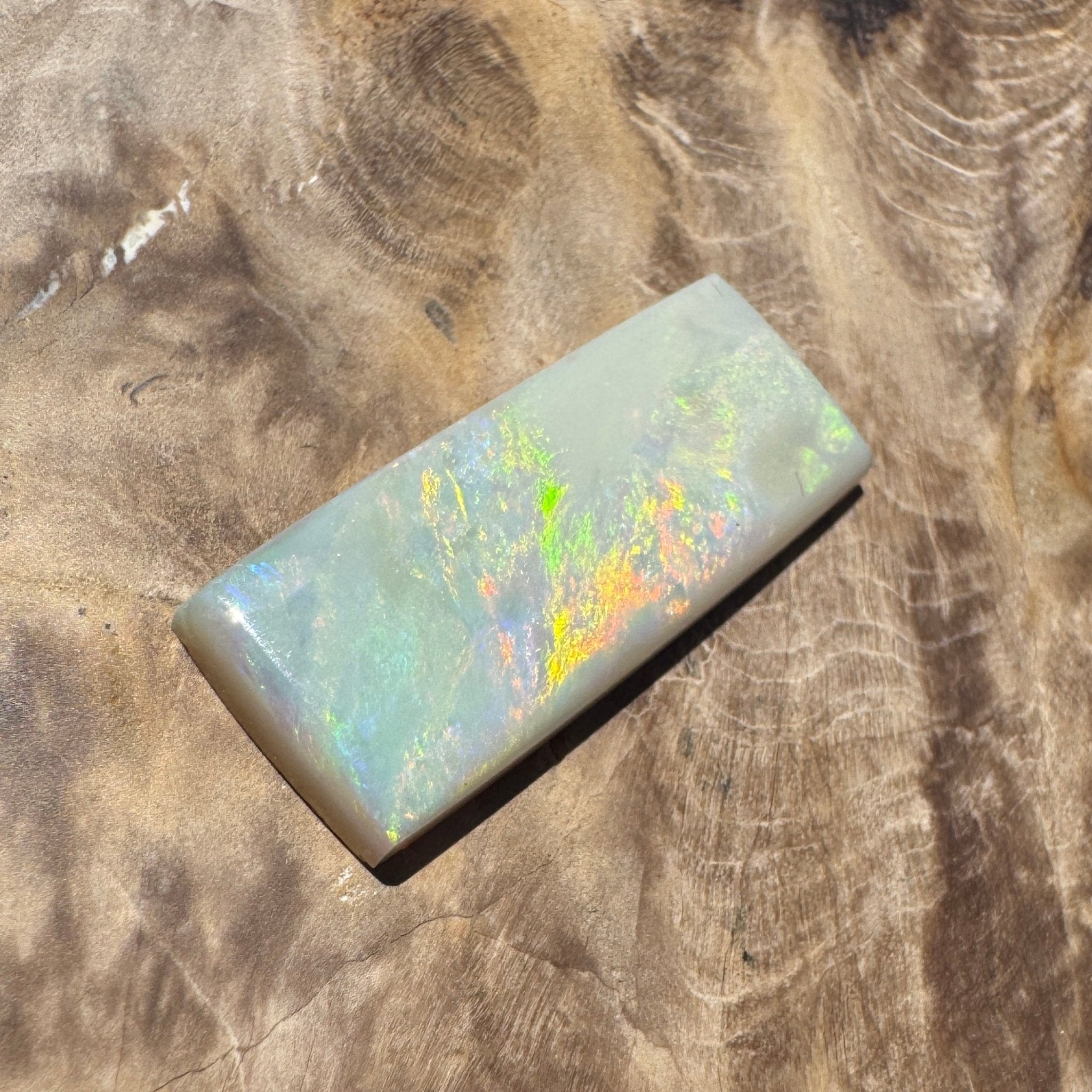 9.5ct Hand - cut Solid Mintabie Opal