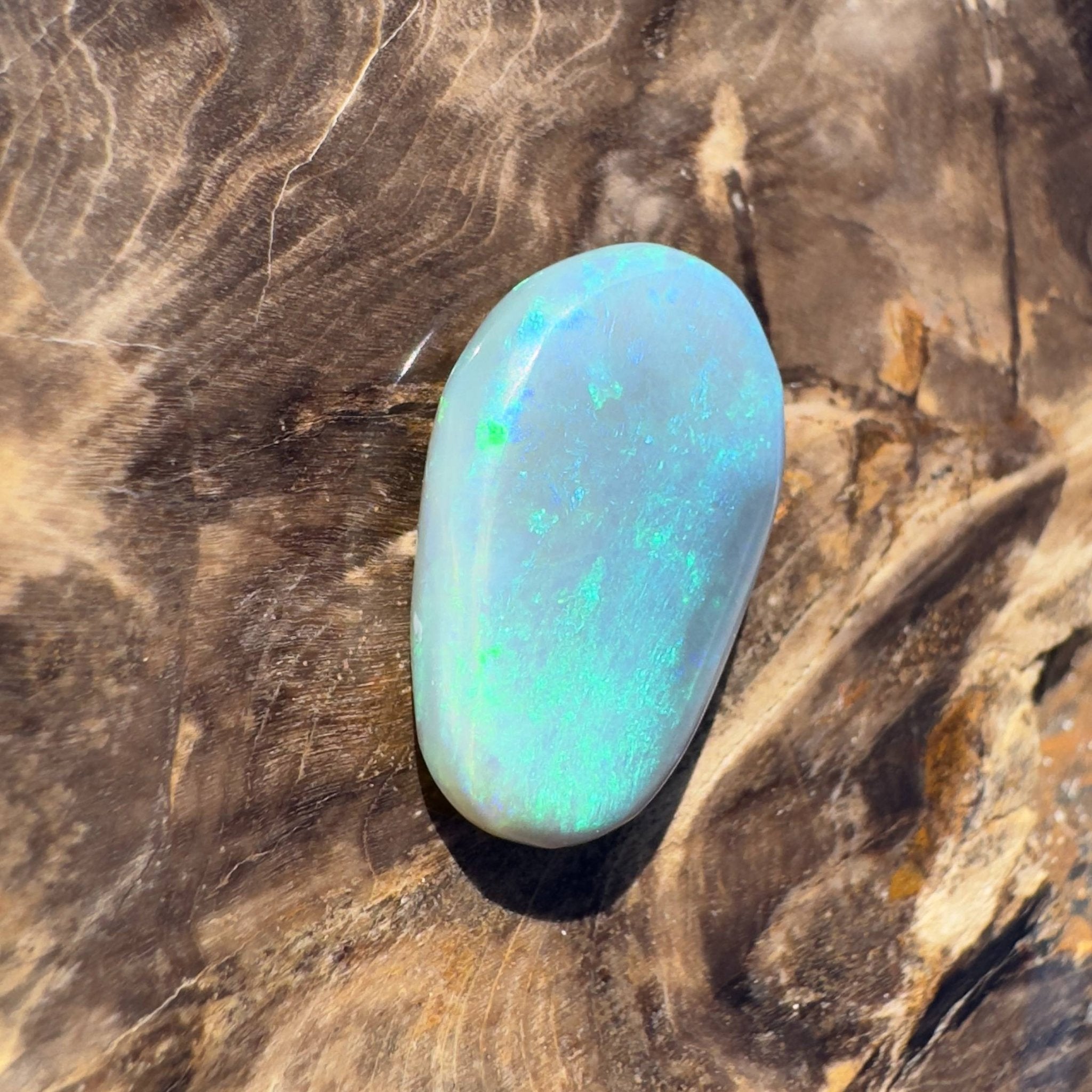 9.7ct Hand - cut Solid Lightning Ridge Semi Black Opal