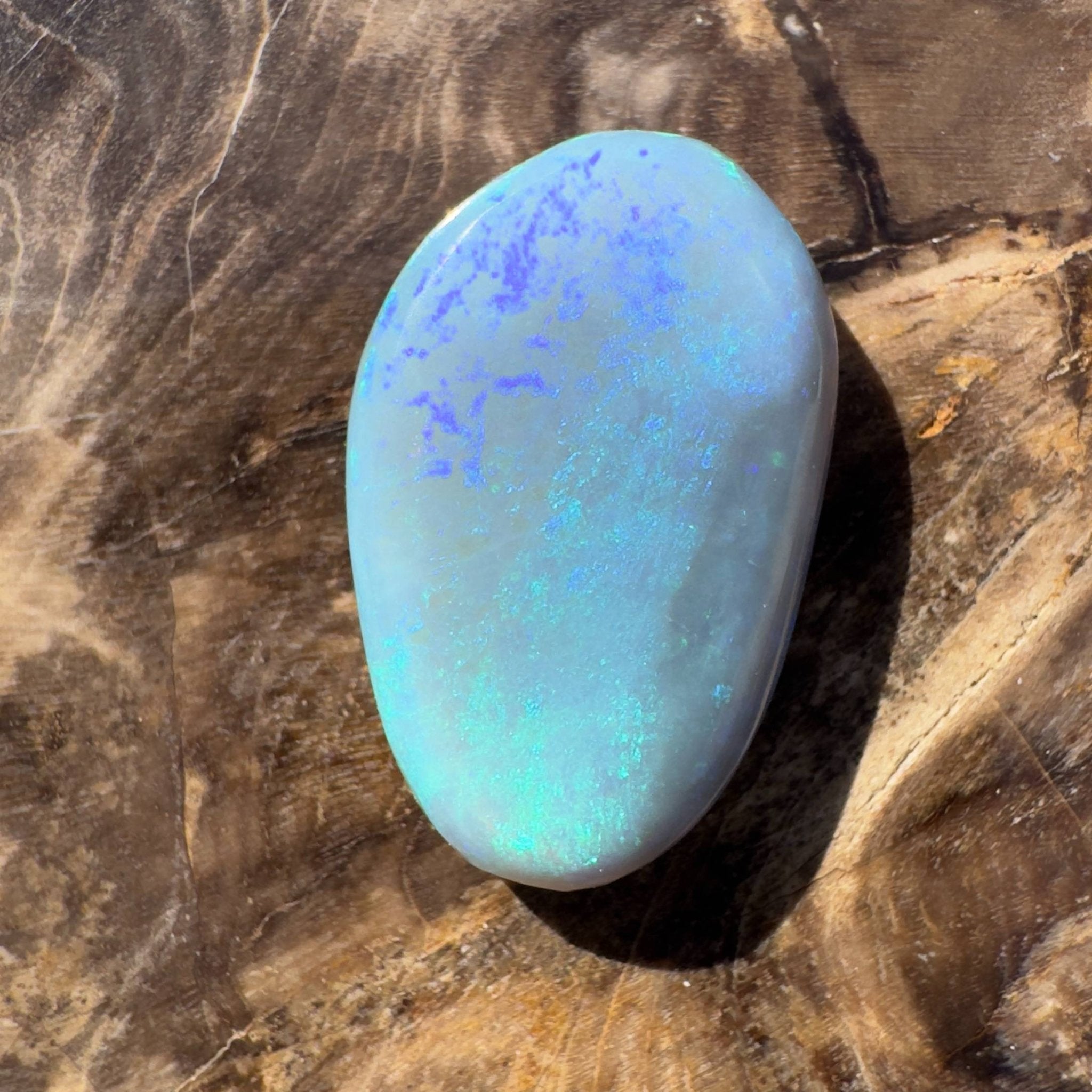 9.7ct Hand - cut Solid Lightning Ridge Semi Black Opal