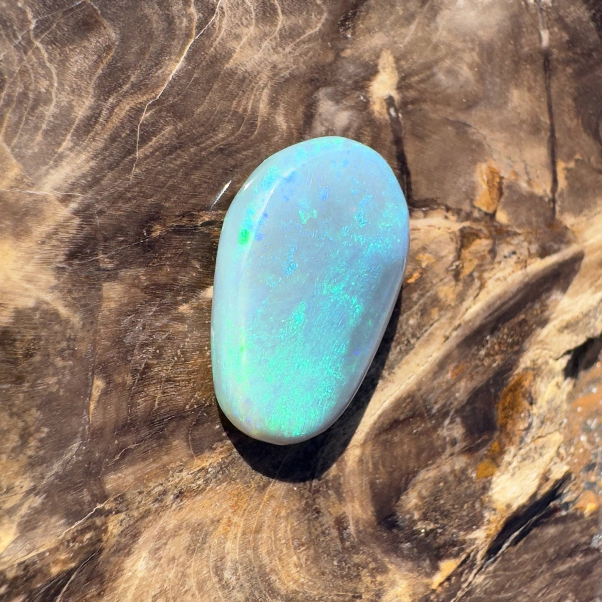 9.7ct Hand - cut Solid Lightning Ridge Semi Black Opal